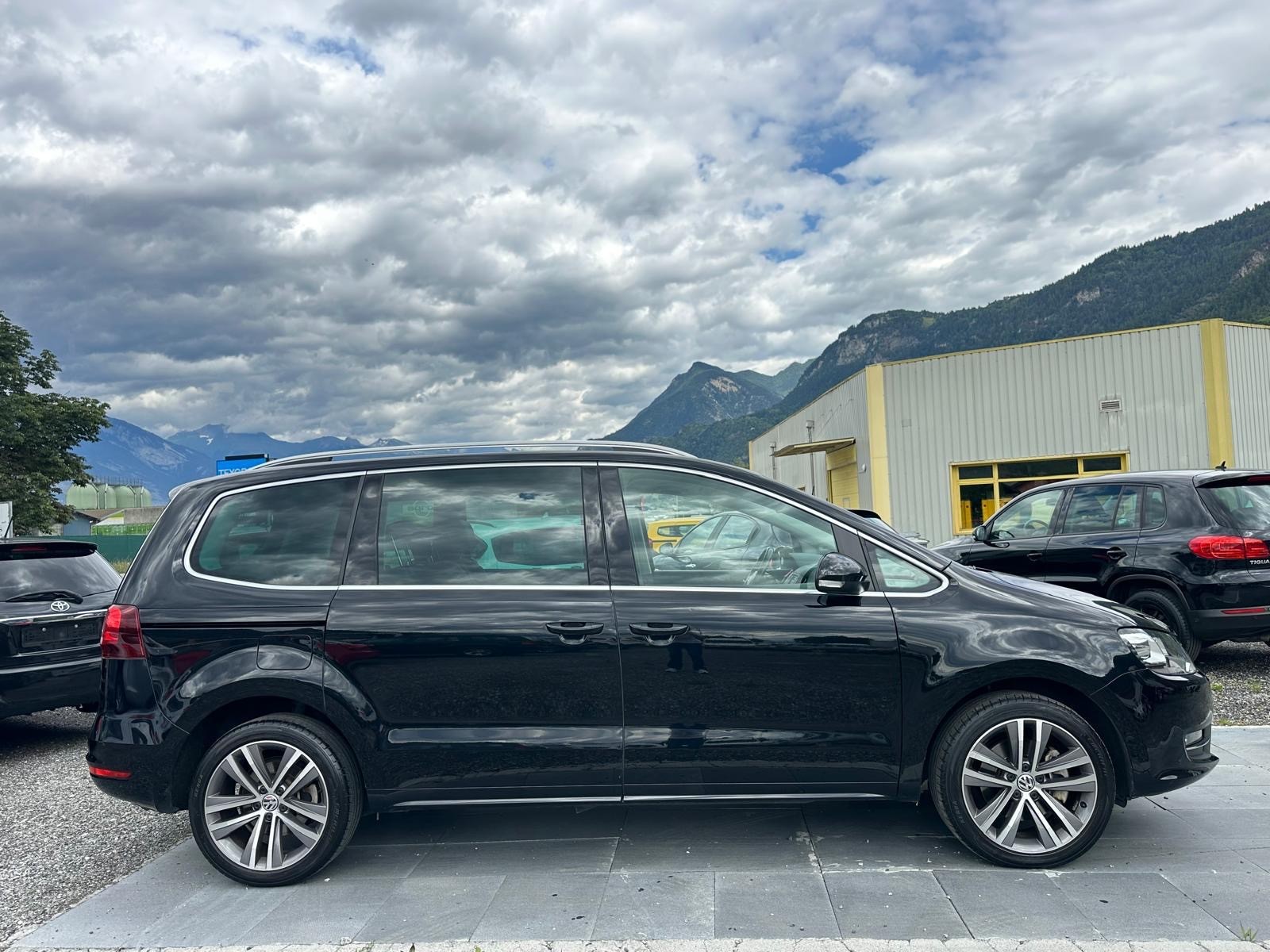 VW Sharan 2.0 TDI BMT Highline 4Motion DSG-image-3