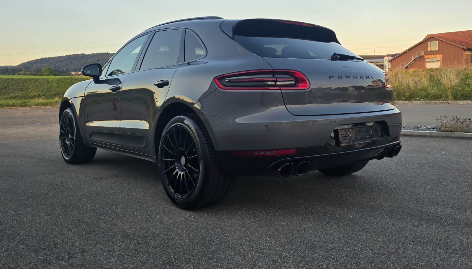 PORSCHE Macan S PDK-image-2