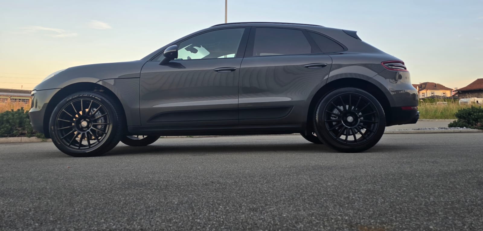 PORSCHE Macan S PDK-image-3