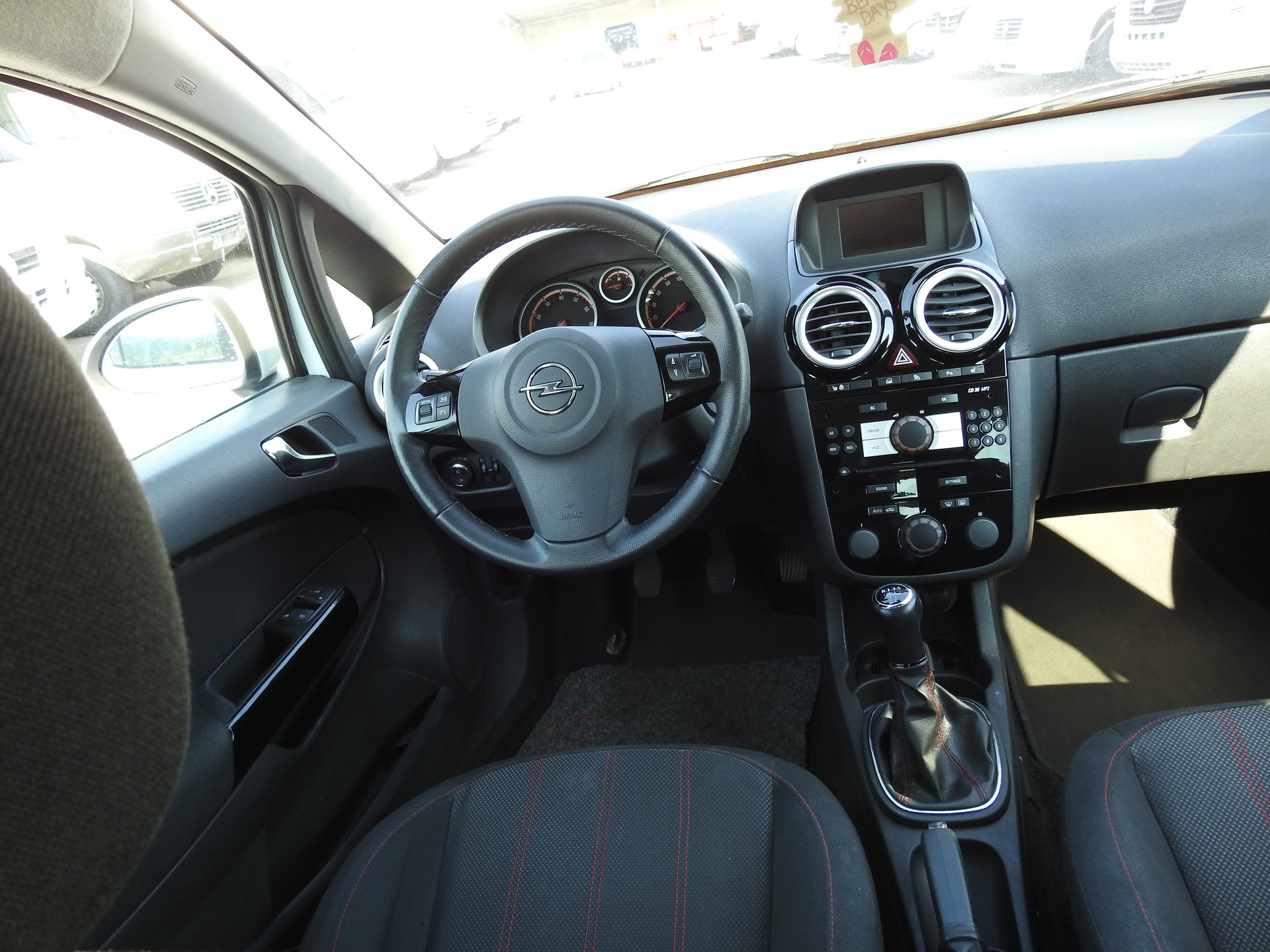 OPEL Corsa 1.4 TP Sport-image-18
