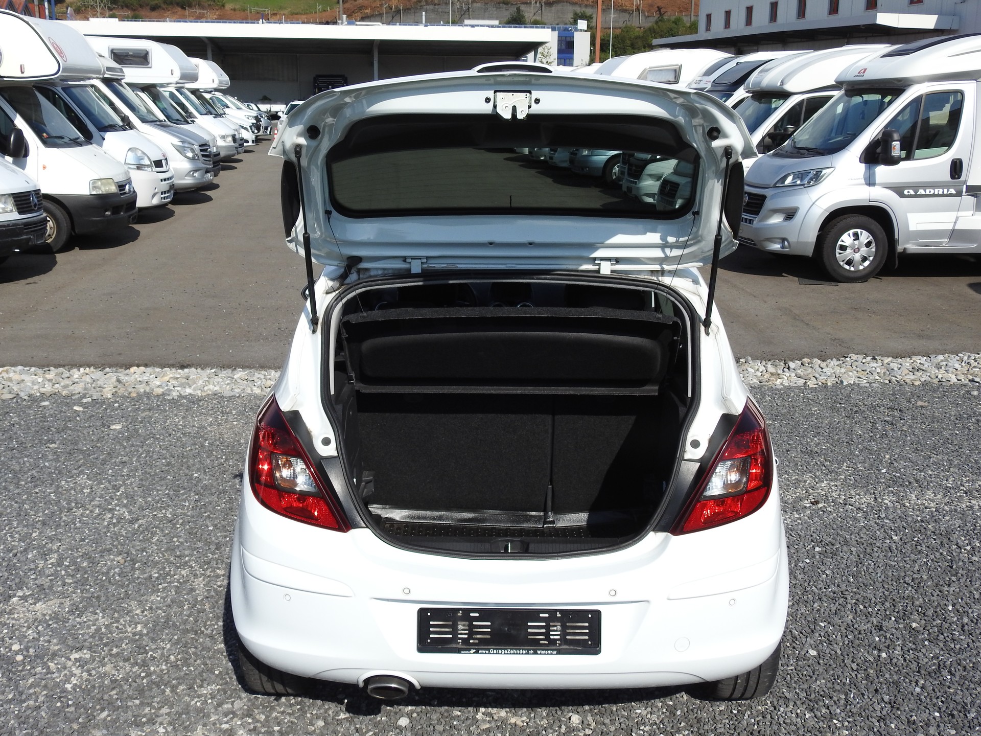 OPEL Corsa 1.4 TP Sport-image-9