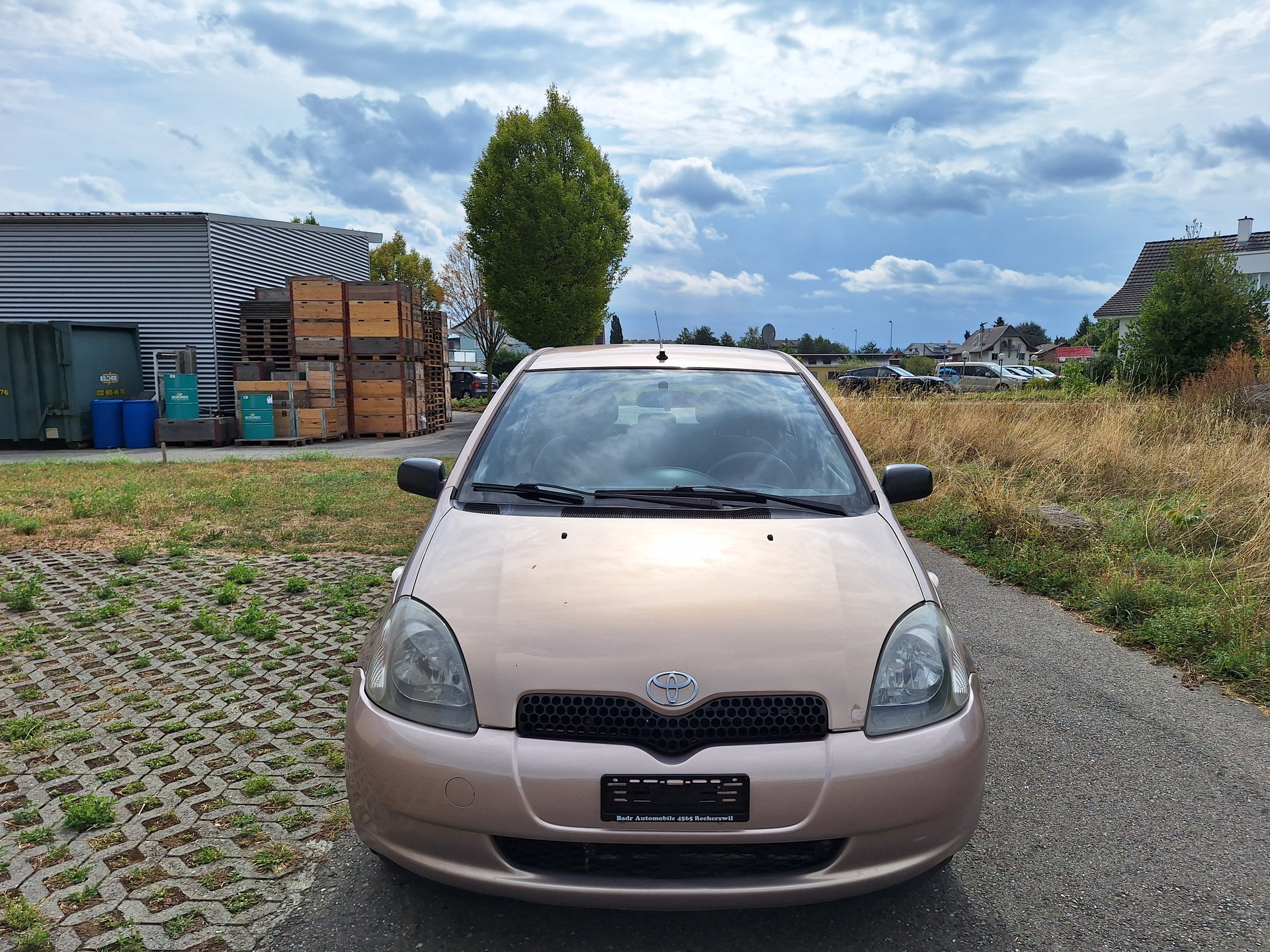 TOYOTA Yaris 1.3 Linea Sol-image-2