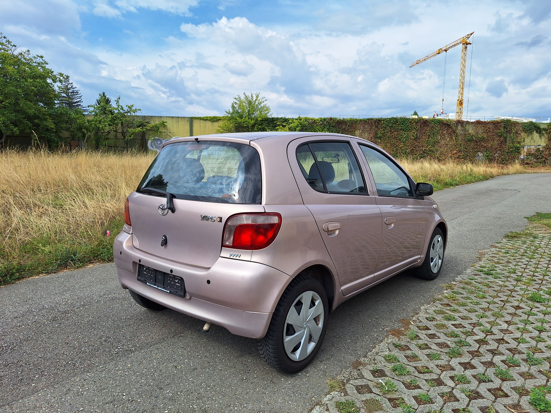 TOYOTA Yaris 1.3 Linea Sol-image-4