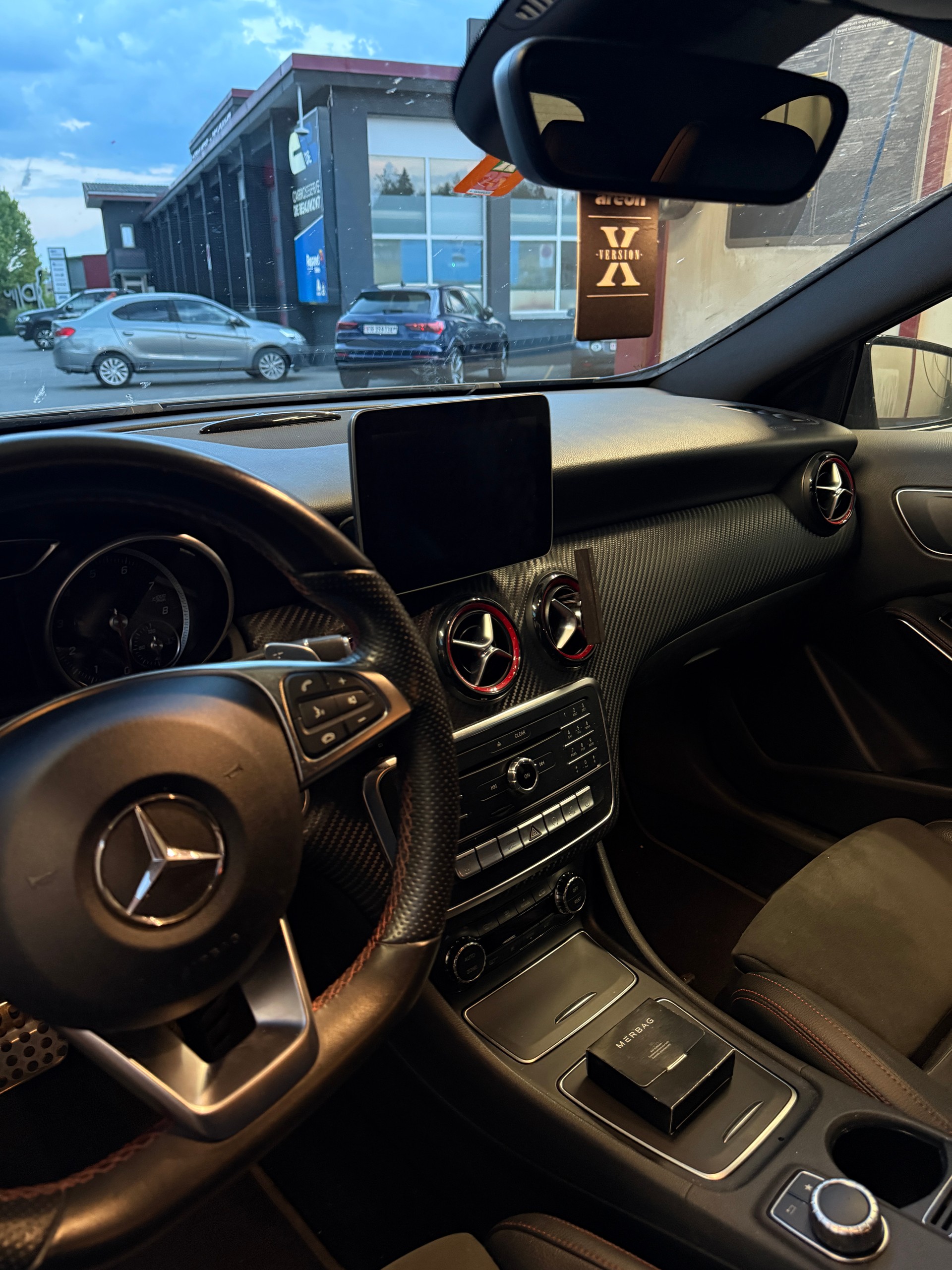 MERCEDES-BENZ A 250 Sport 4m-image-2