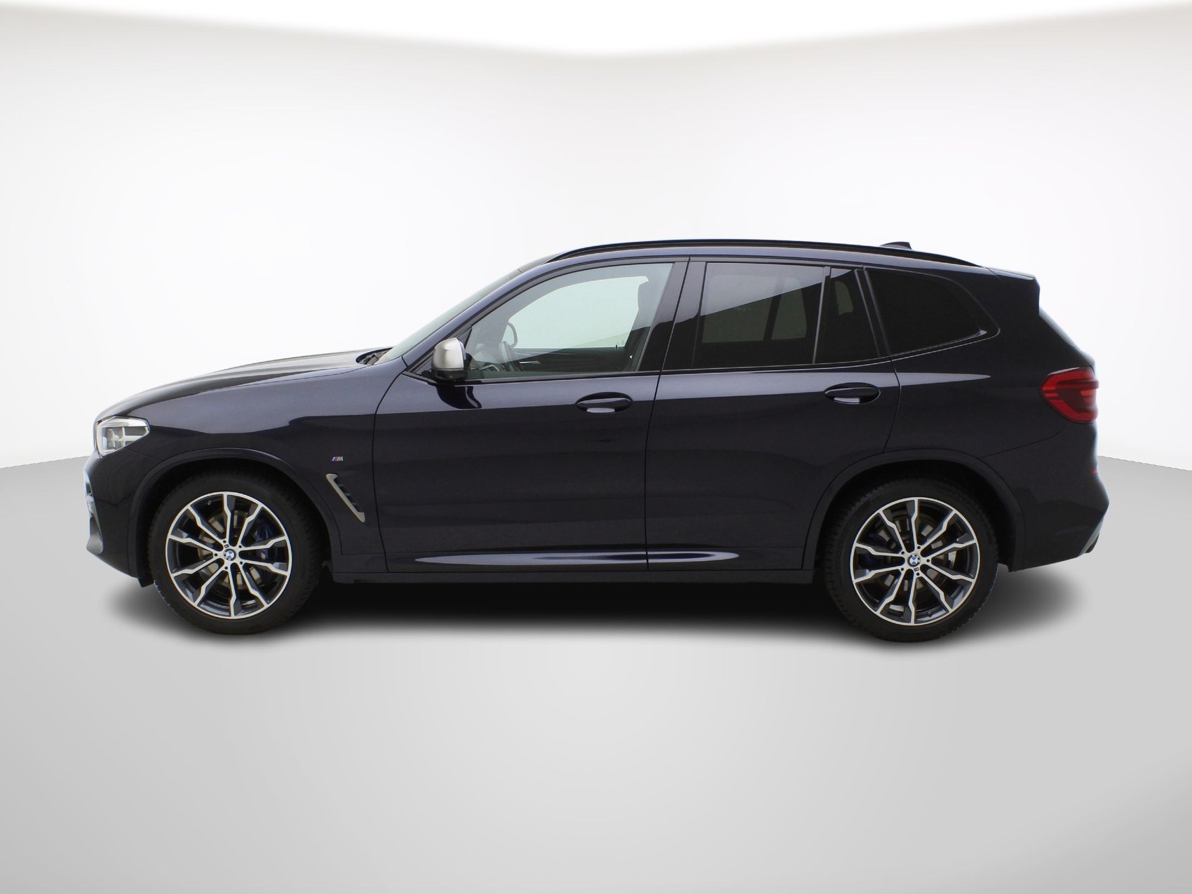 BMW X3 M40i-image-2