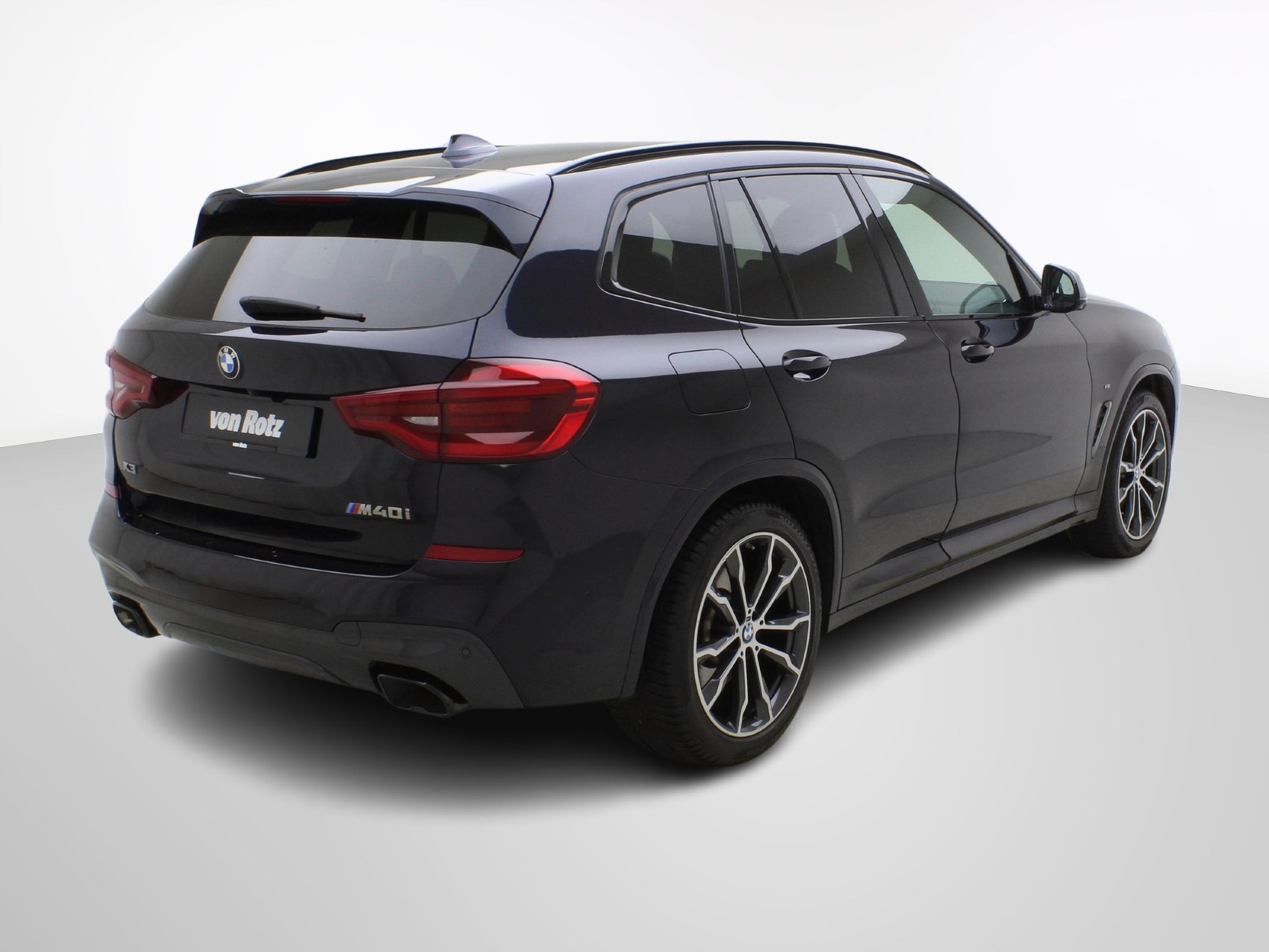 BMW X3 M40i-image-4