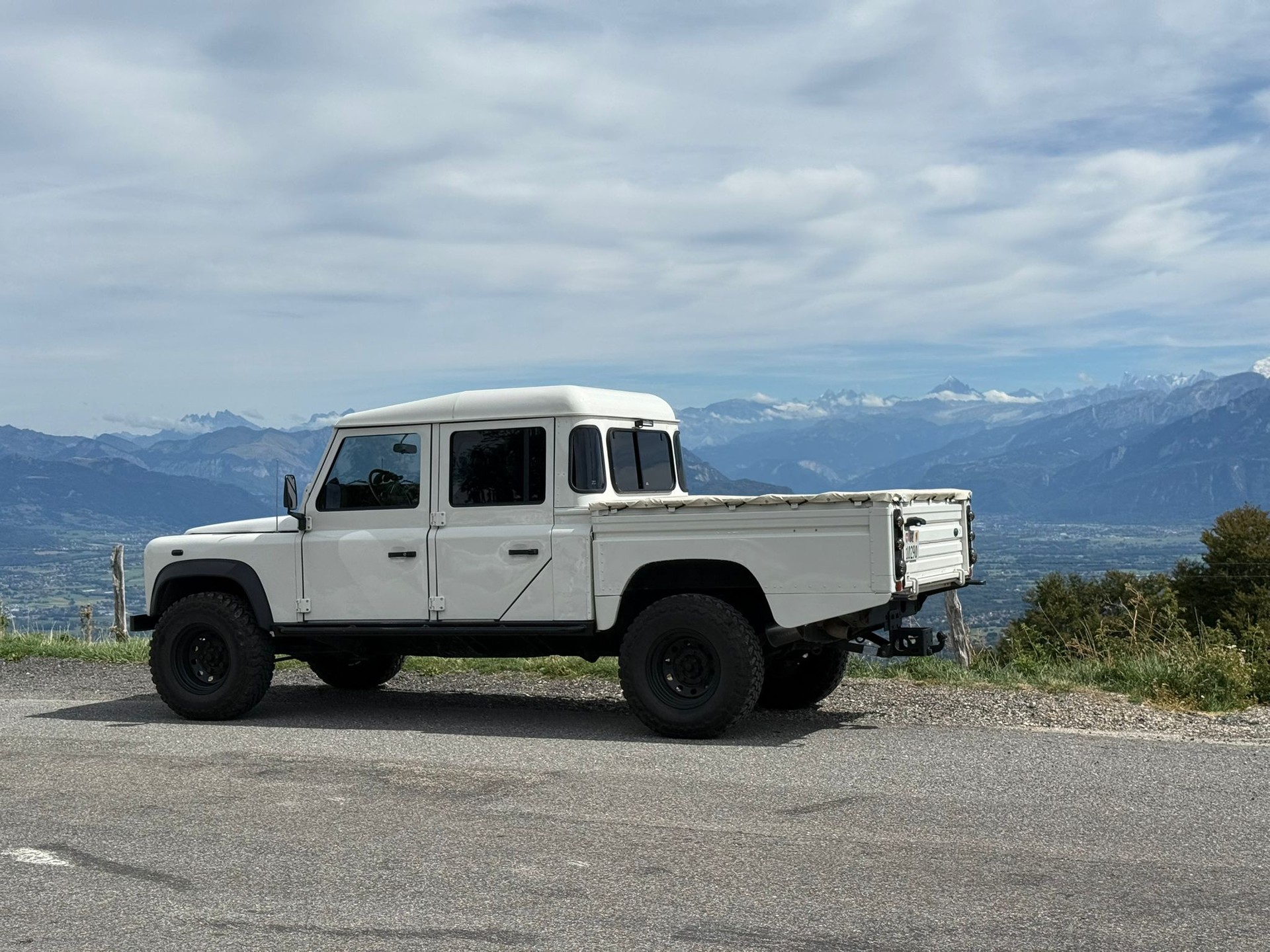 LAND ROVER Td5 130-image-1