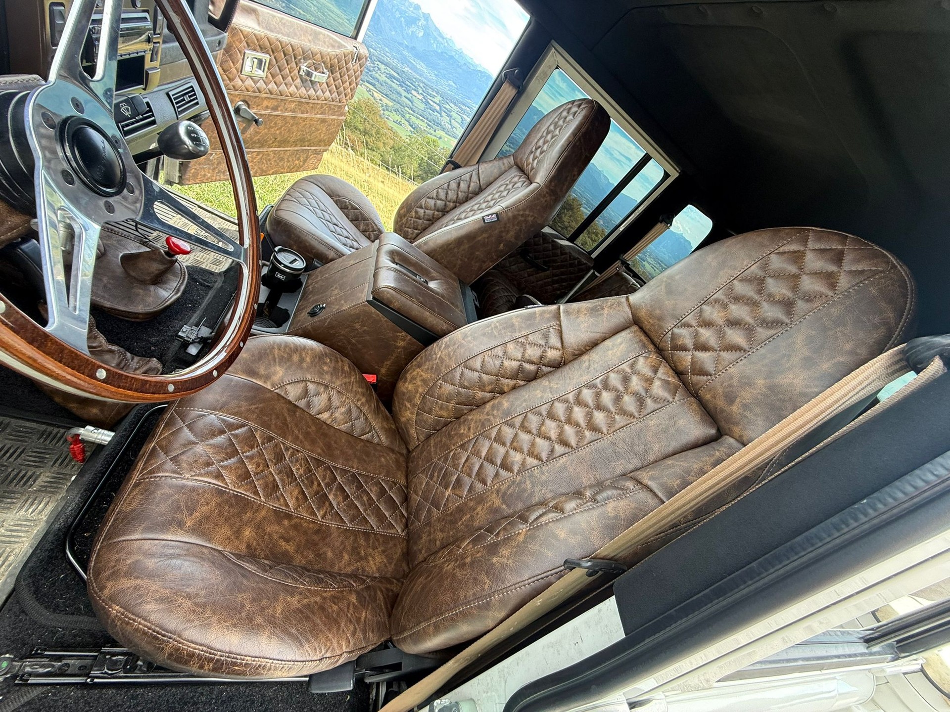 LAND ROVER Td5 130-image-4