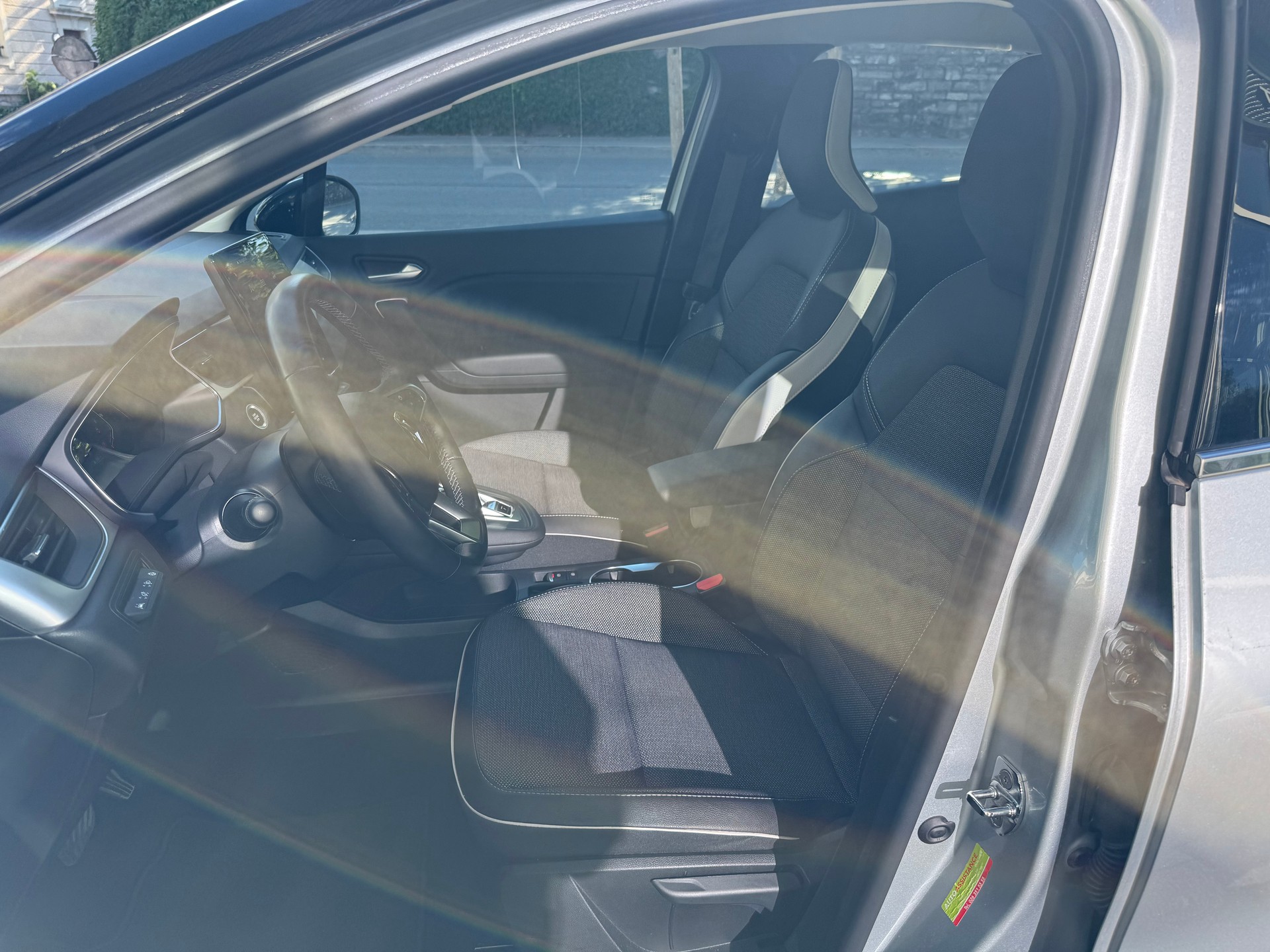 RENAULT Captur 1.6 E-Tech 145 Intens DHT-image-12