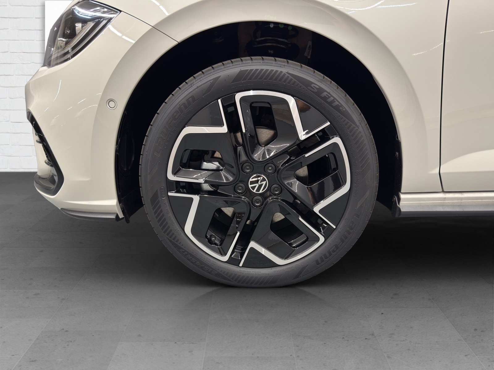VW Polo 1.0 TSI 115 R-Line United DSG-image-5