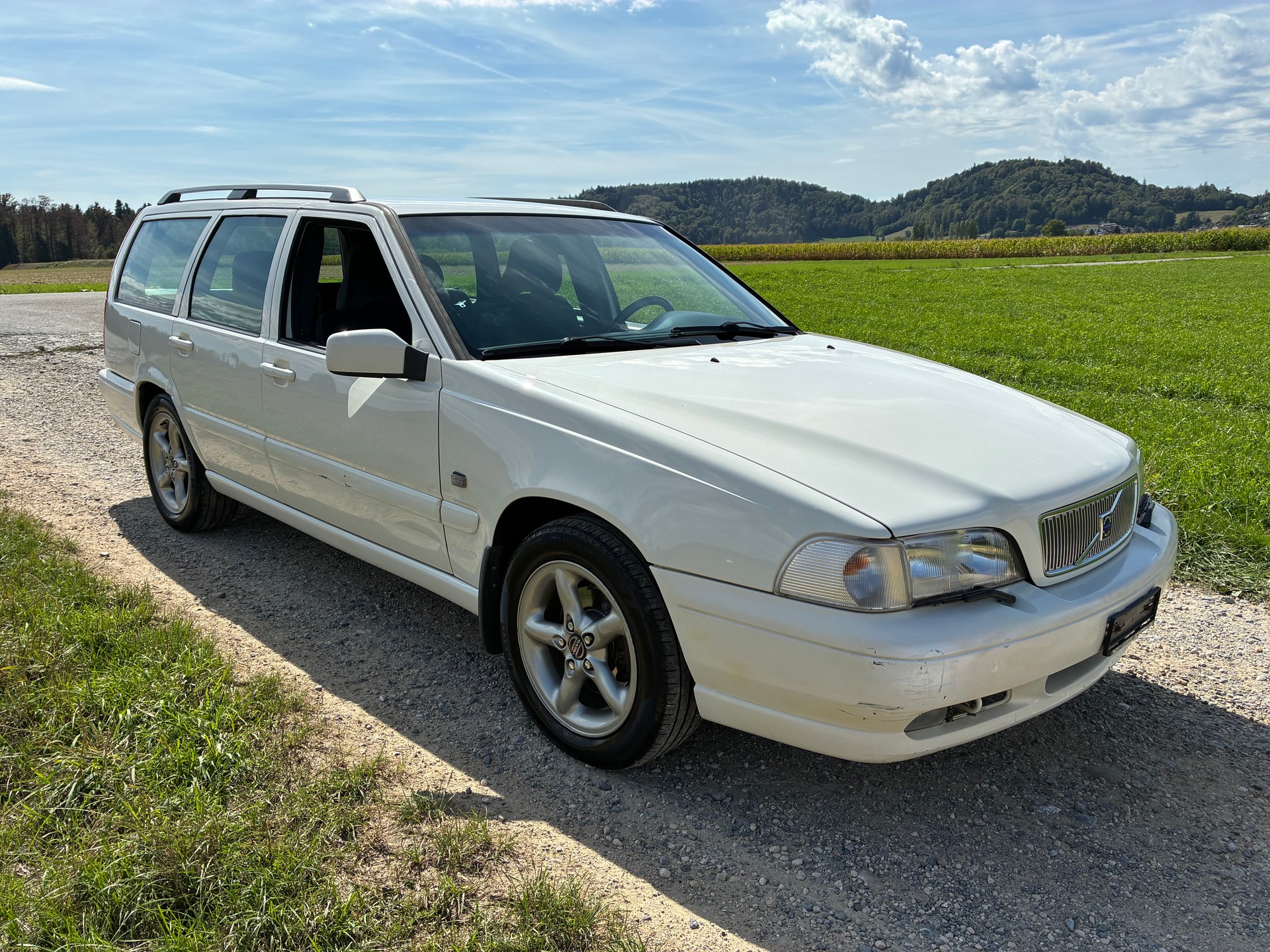 VOLVO V70 2.4 Viking-image-1