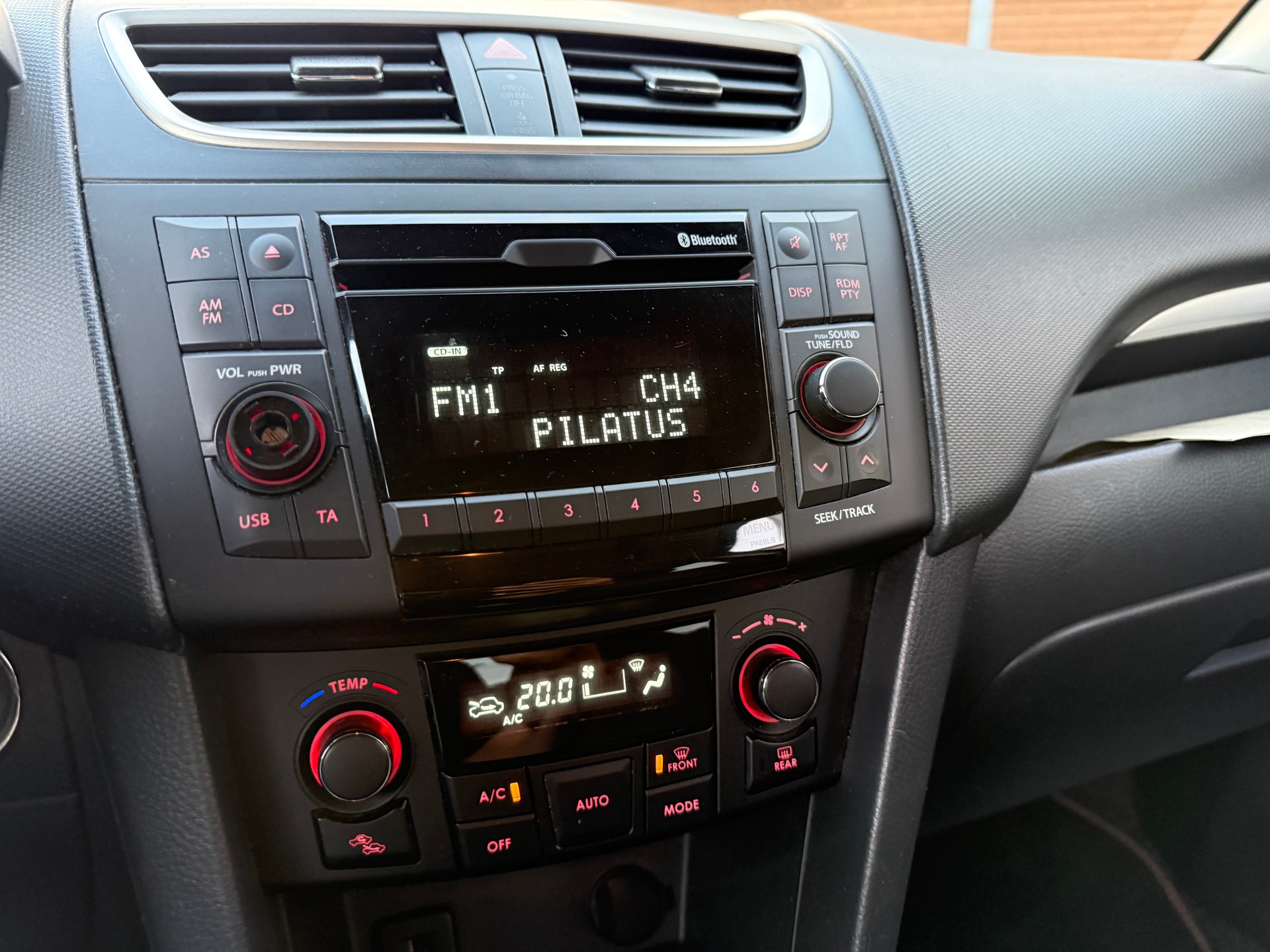 SUZUKI Swift 1.6i 16V Sport-image-5