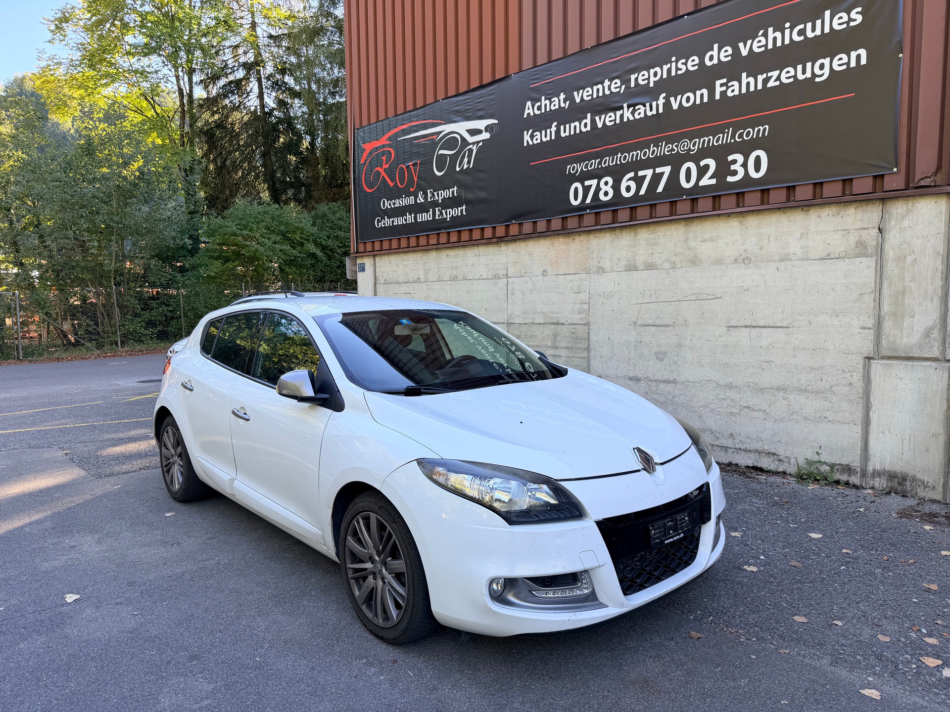 RENAULT Mégane 1.5 dCi GT Line-image-0
