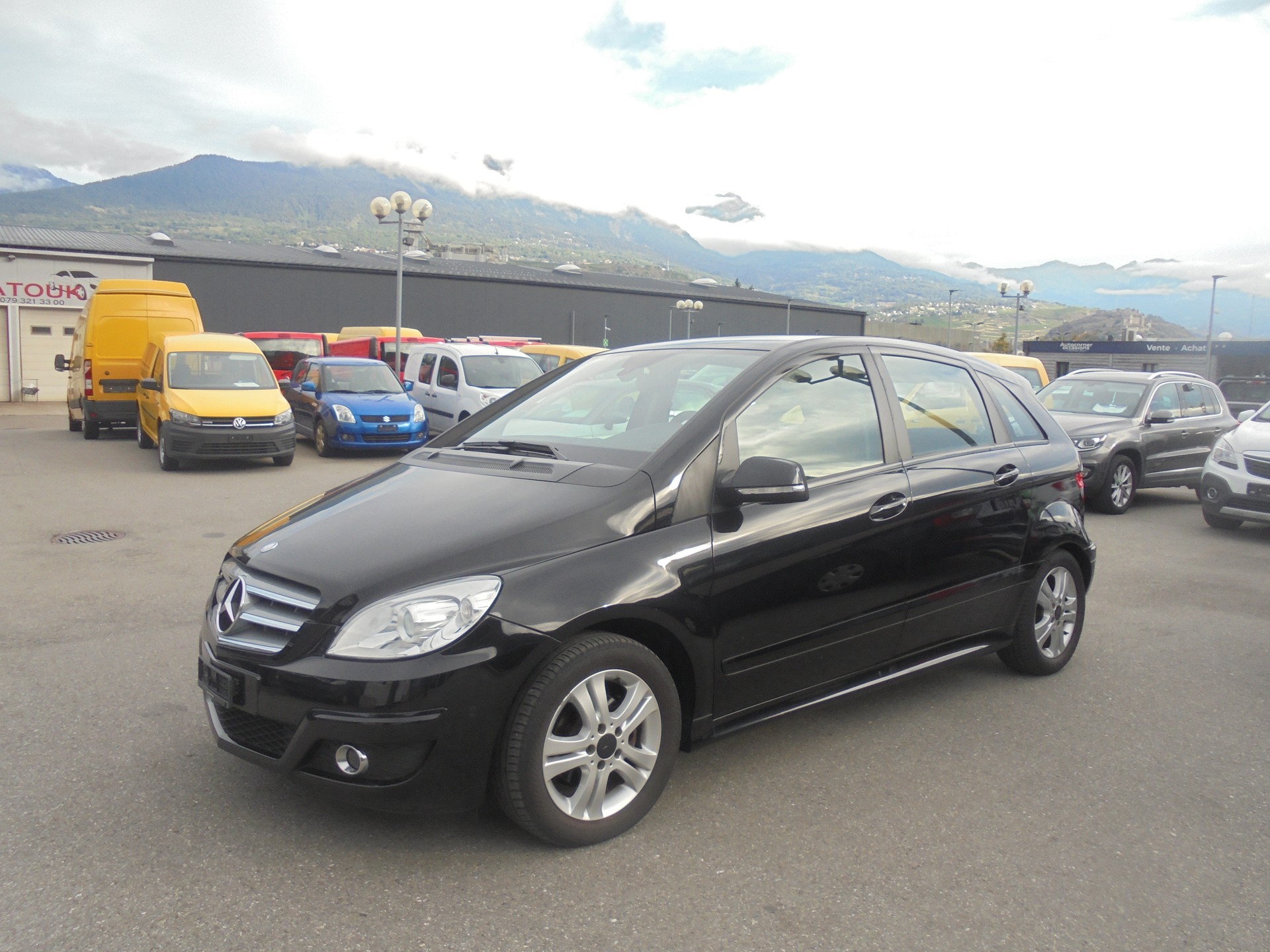 MERCEDES-BENZ B 180 My Star Autotronic-image-0