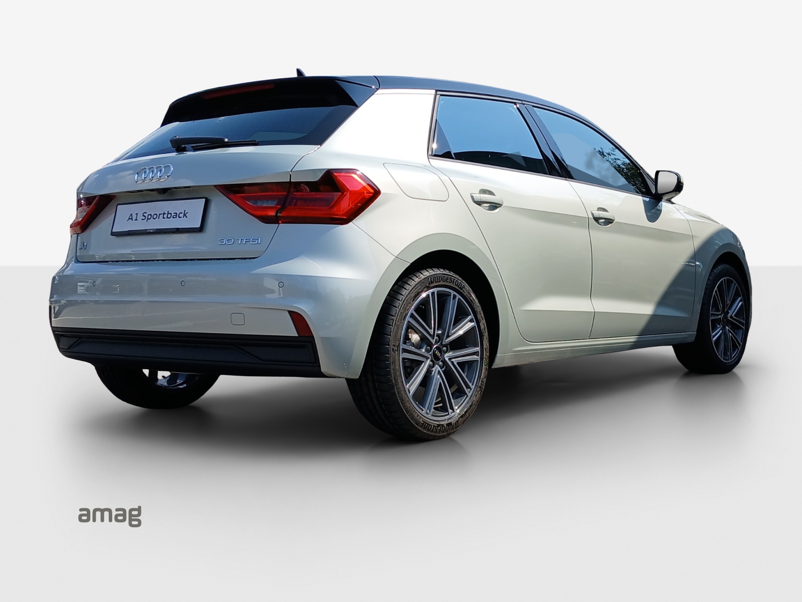 AUDI A1 Sportback 30 TFSI Attraction S-tronic-image-4