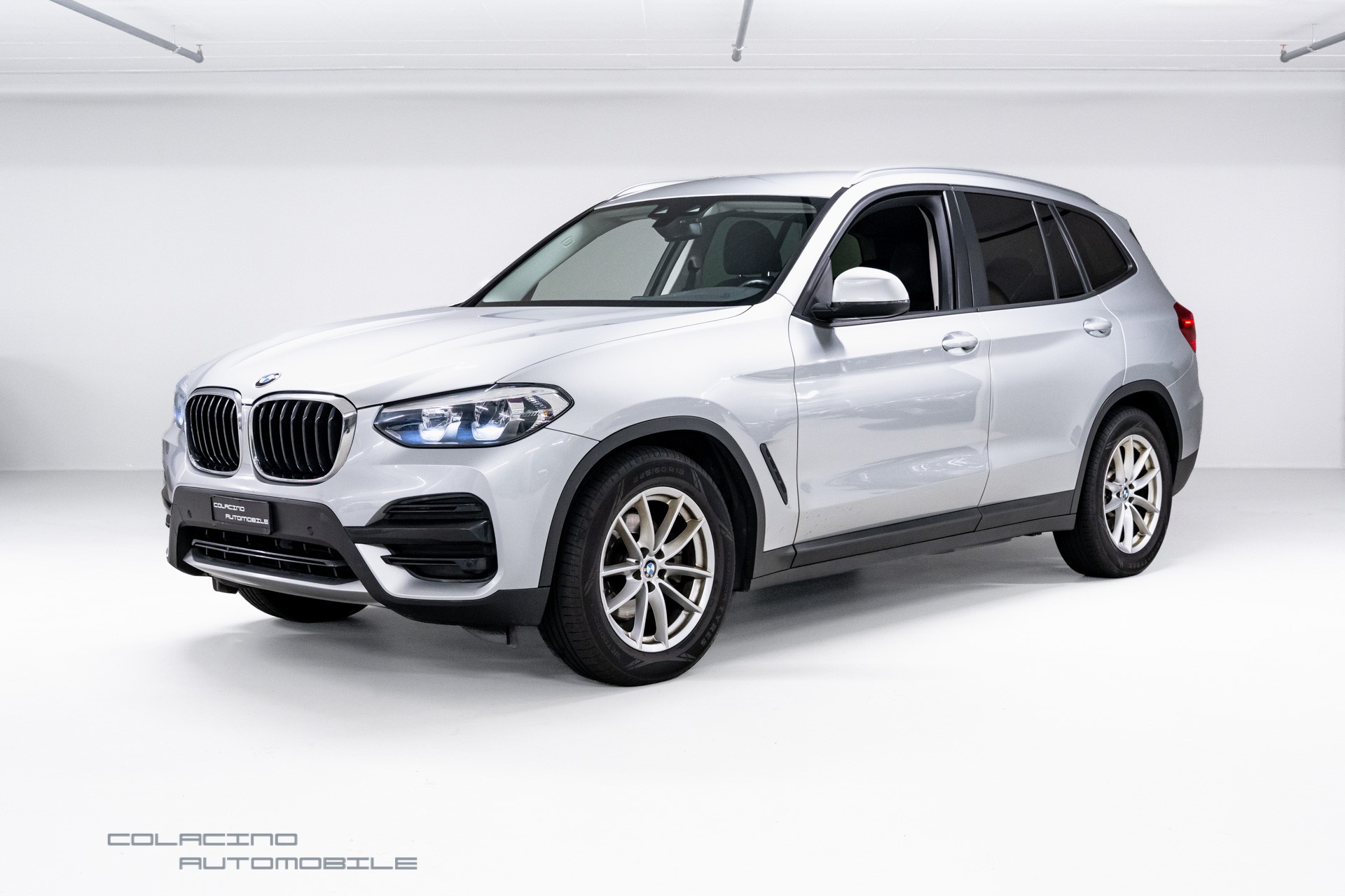 BMW X3 xDrive 20d Individual xLine Steptronic-image-0