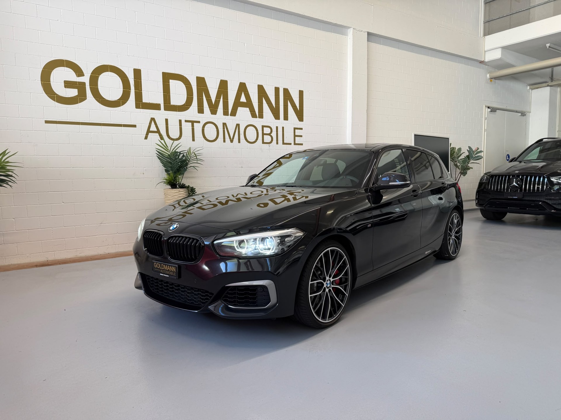 BMW M140i xDrive Steptronic-image-1