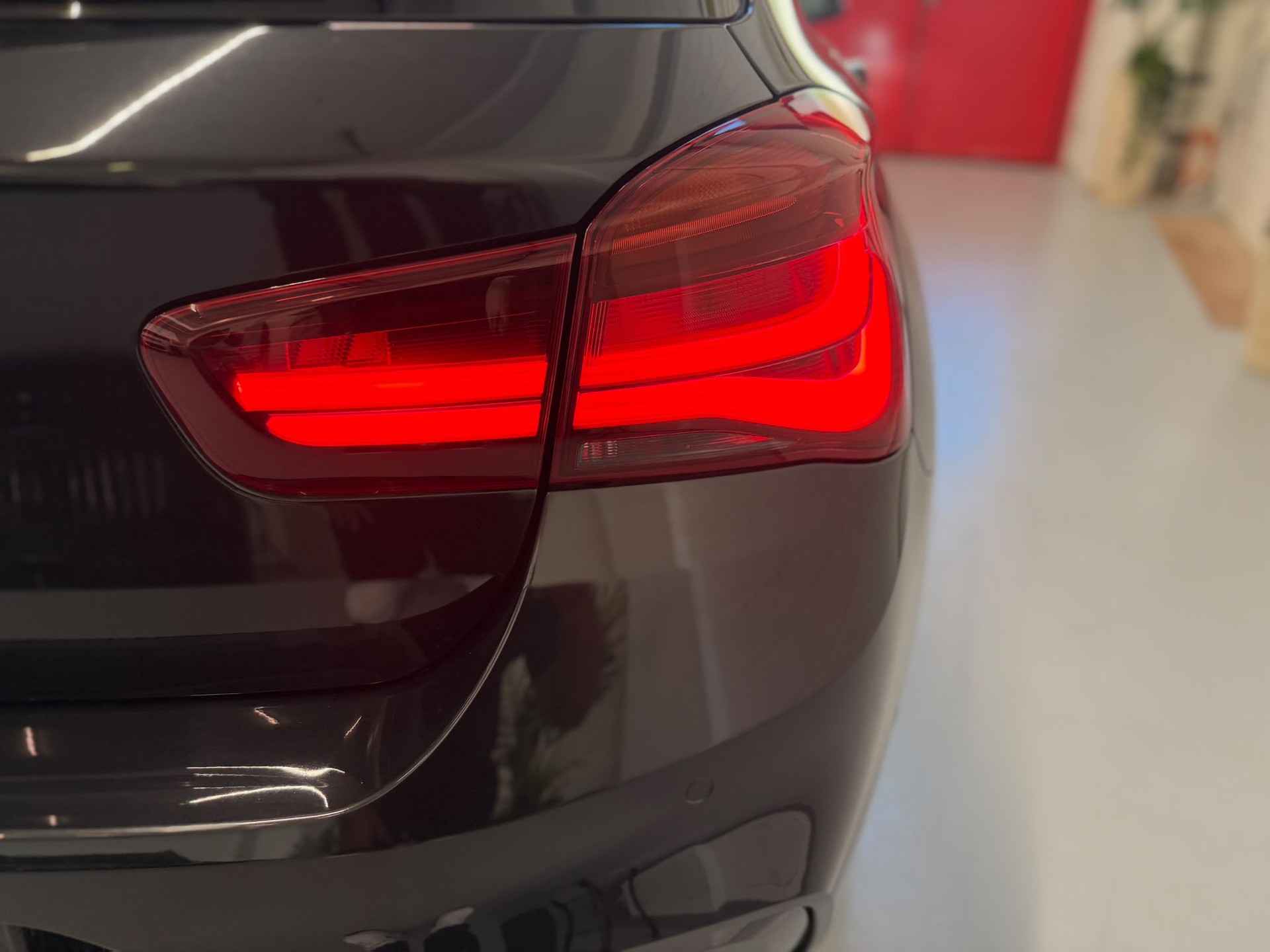 BMW M140i xDrive Steptronic-image-18