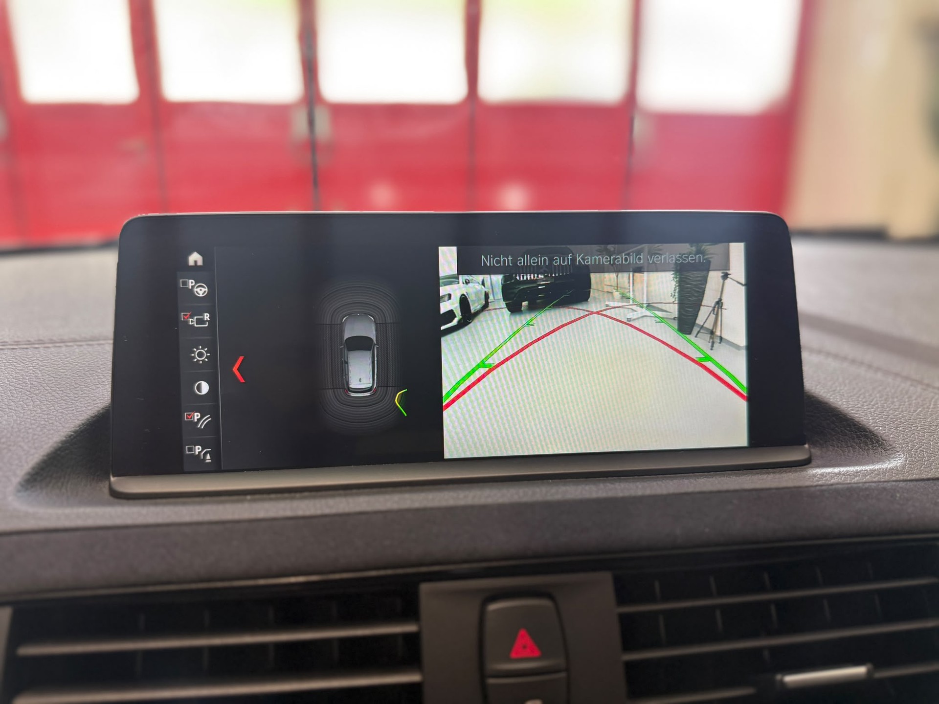 BMW M140i xDrive Steptronic-image-22