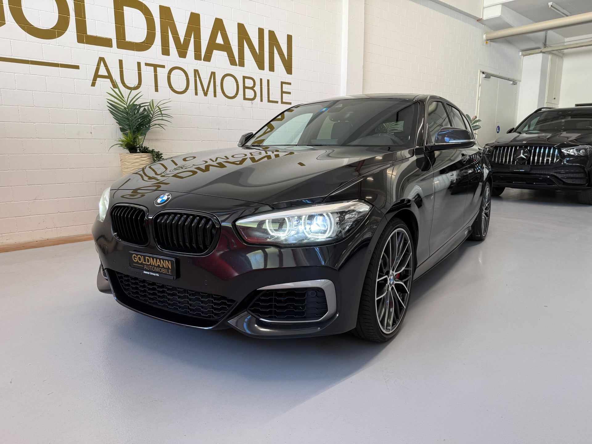BMW M140i xDrive Steptronic-image-0