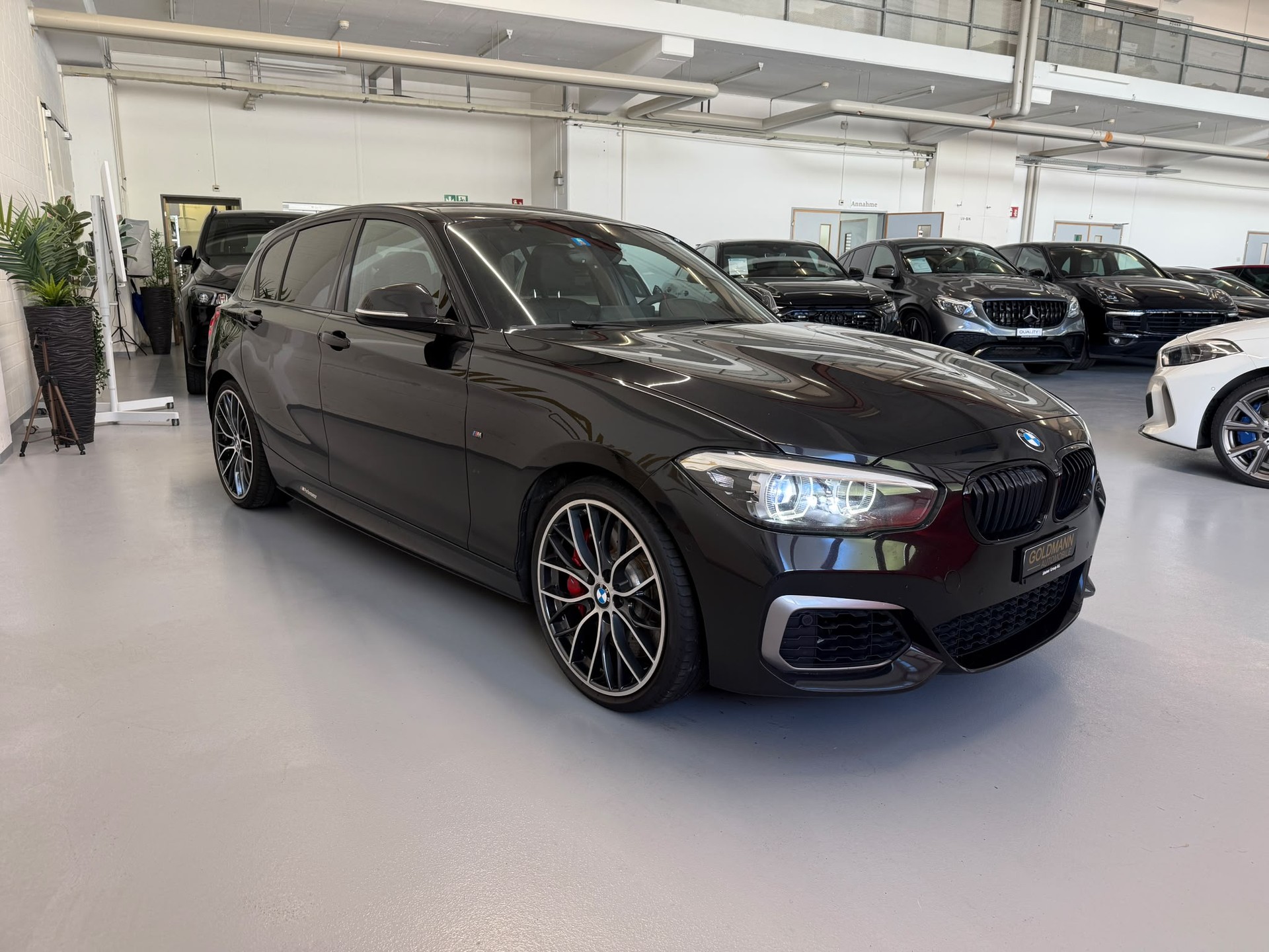 BMW M140i xDrive Steptronic-image-6