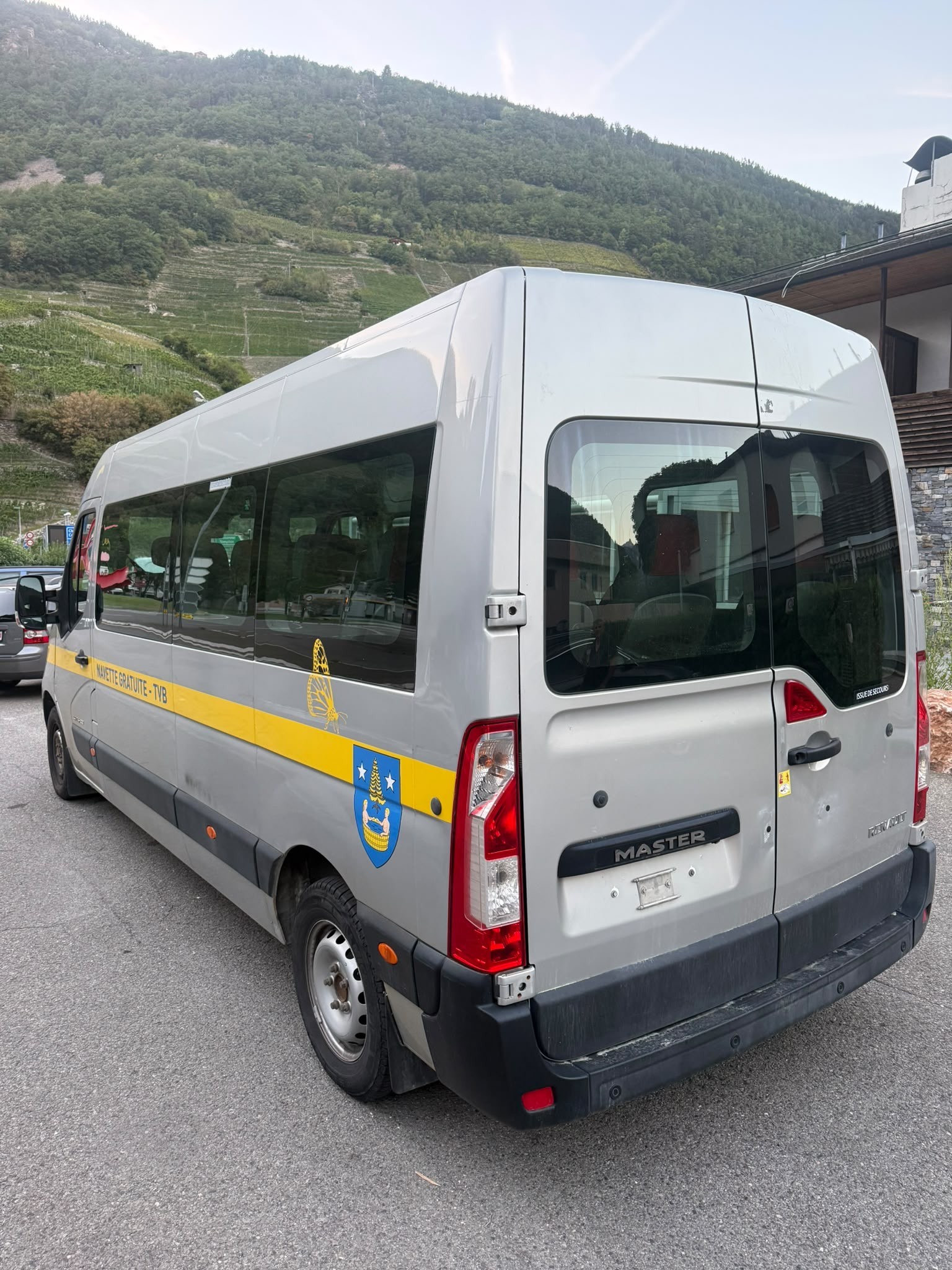RENAULT Dci 150 17 Plätze-image-5