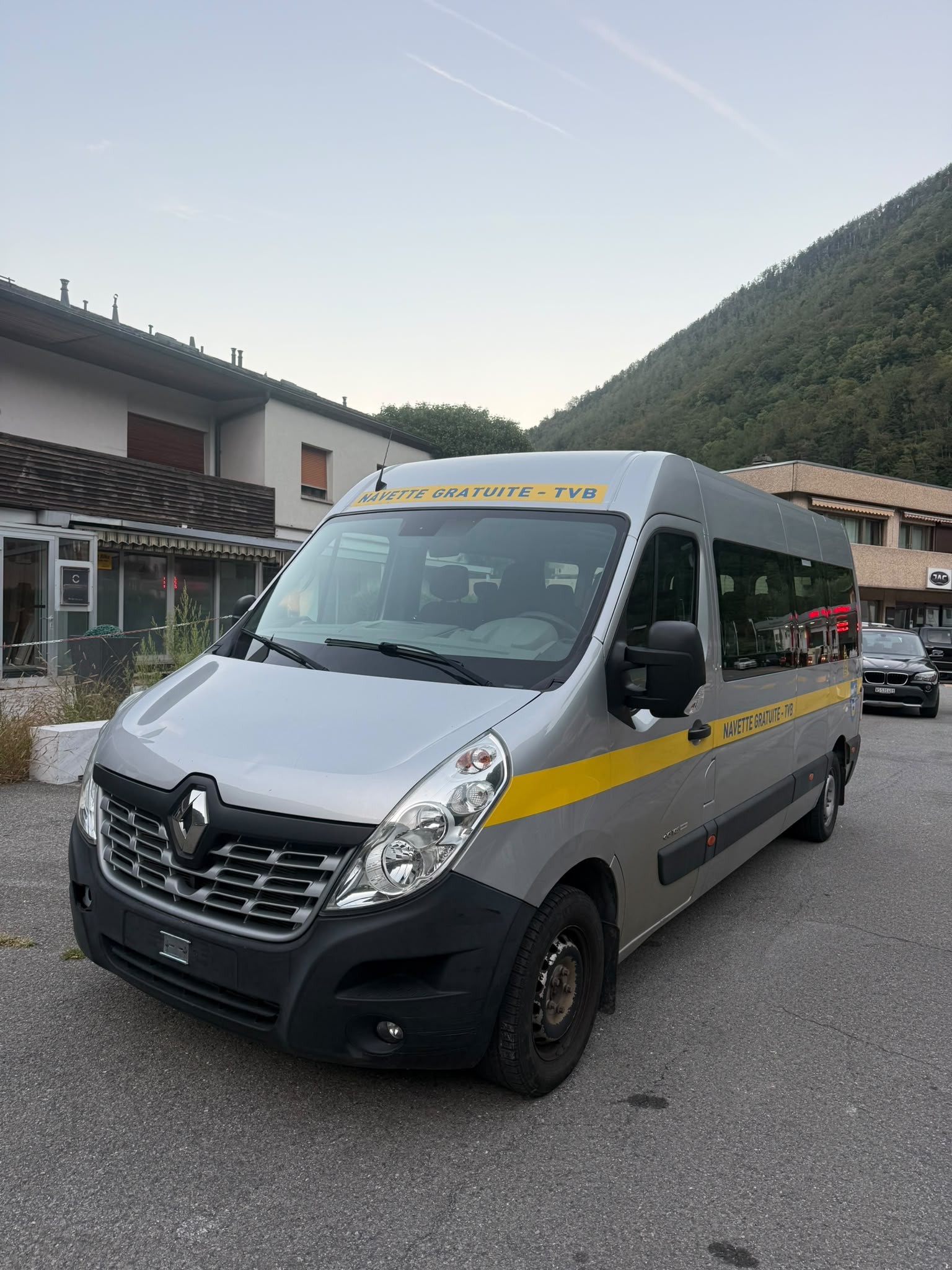 RENAULT Dci 150 17 Plätze-image-0