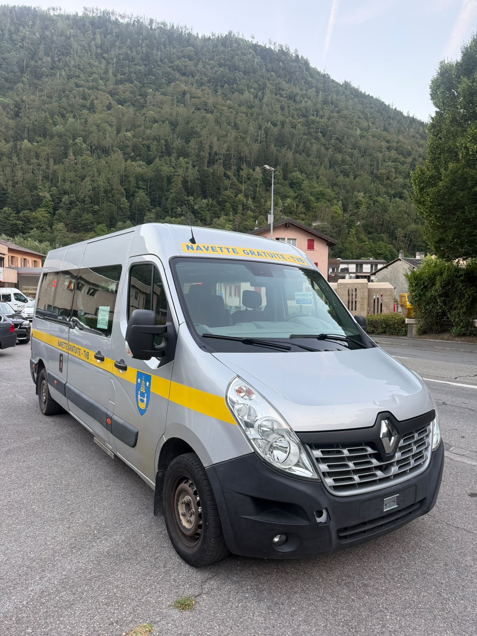 RENAULT Dci 150 17 Plätze-image-2