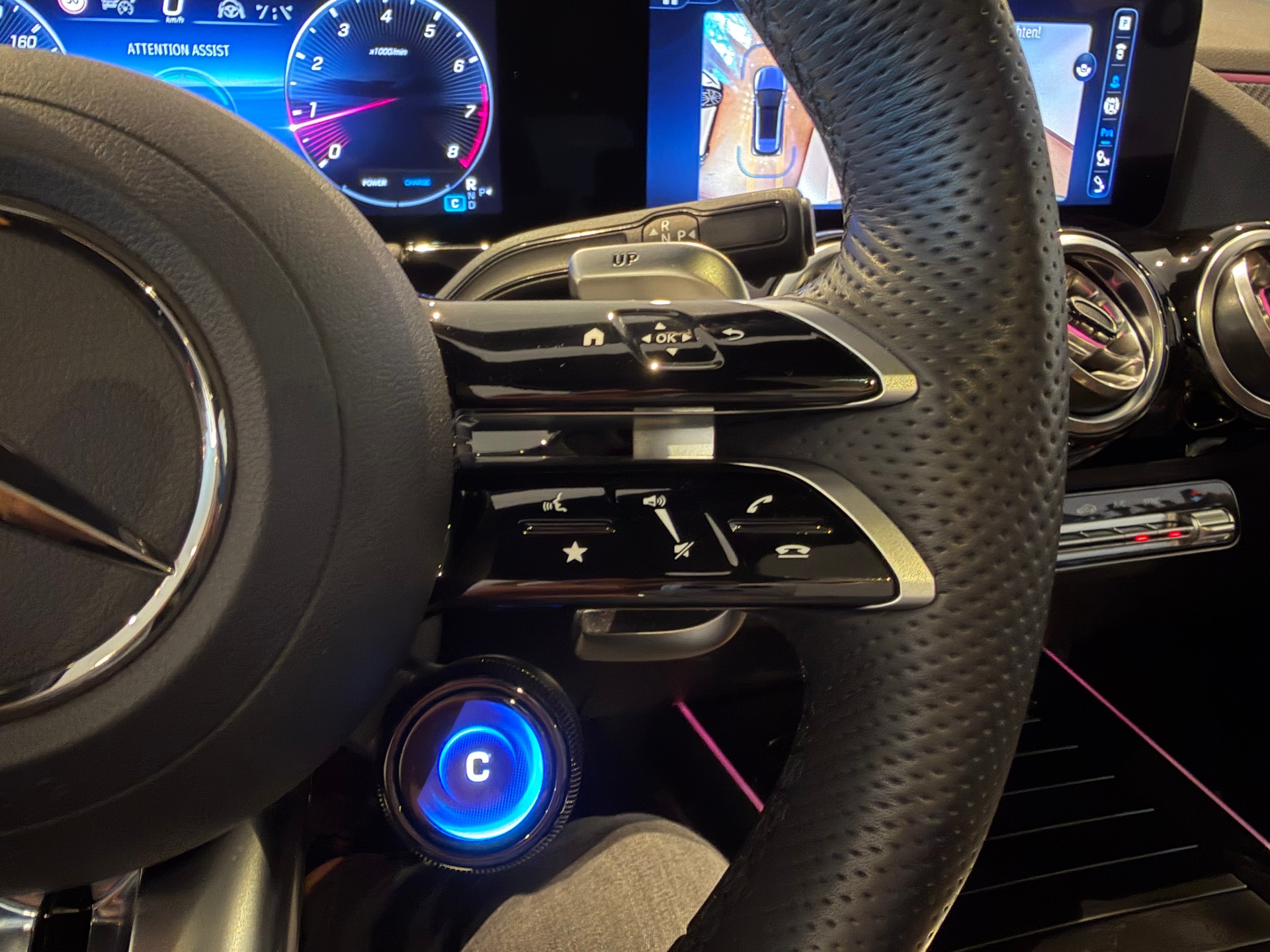 MERCEDES-BENZ GLA 35 AMG 4matic-image-17