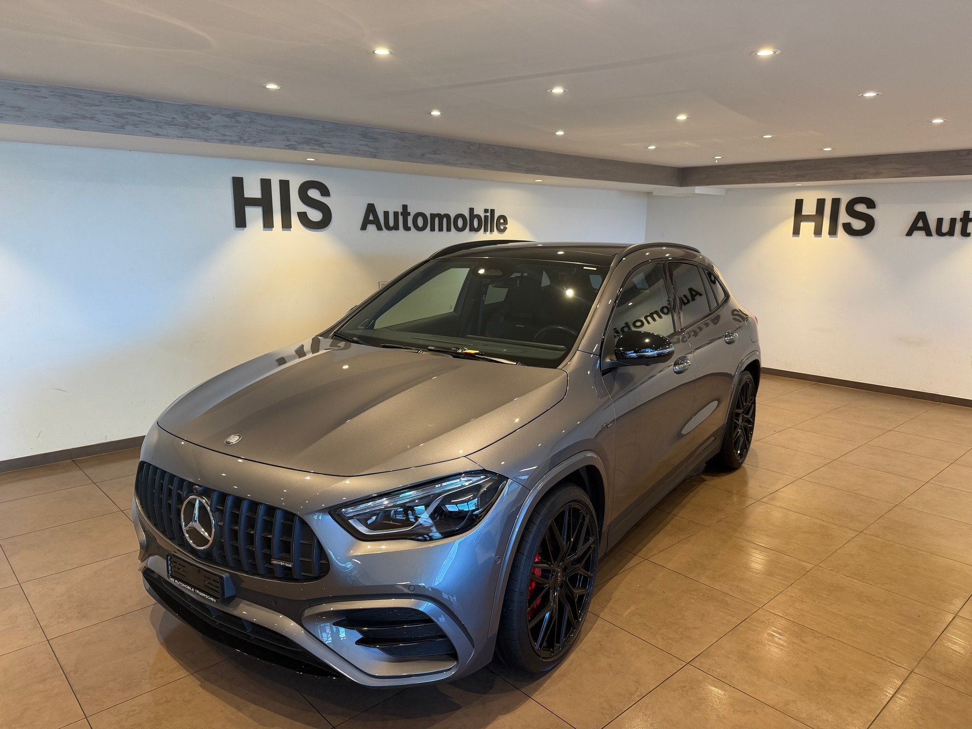 MERCEDES-BENZ GLA 35 AMG 4matic-image-1