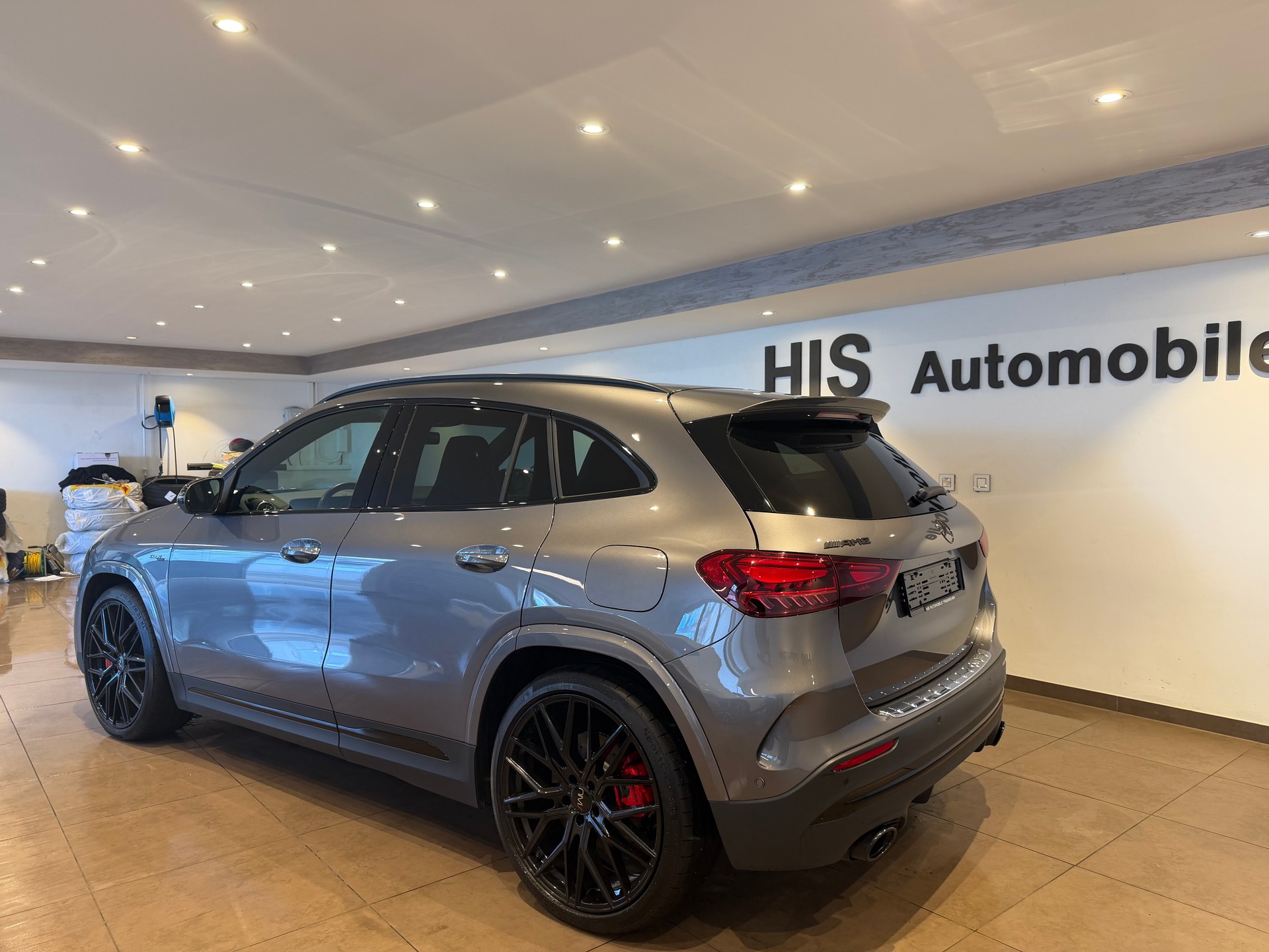 MERCEDES-BENZ GLA 35 AMG 4matic-image-3