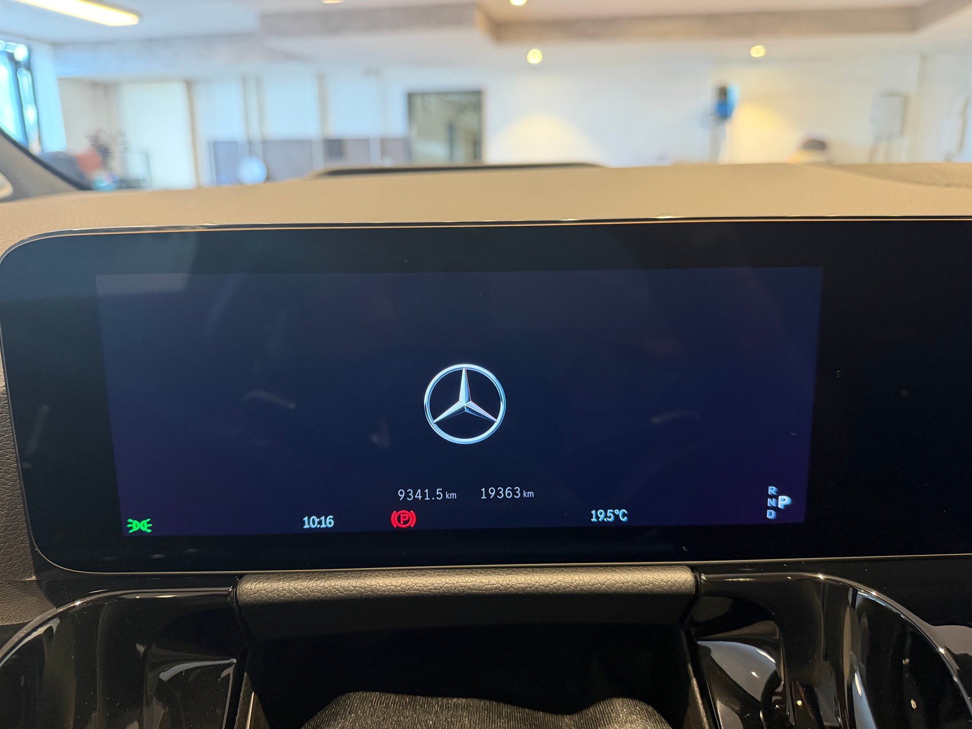 MERCEDES-BENZ GLA 35 AMG 4matic-image-22