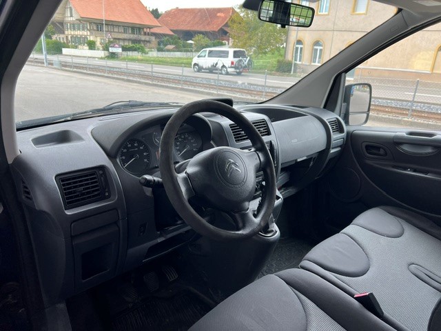 CITROEN Jumpy 2.0 HDi L2H1 Attraction-image-7