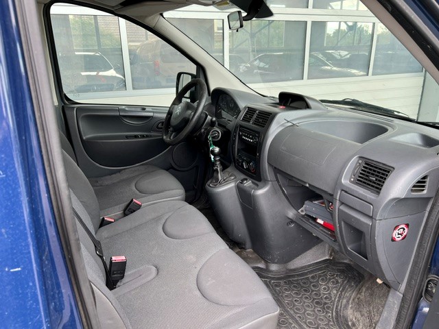 CITROEN Jumpy 2.0 HDi L2H1 Attraction-image-13