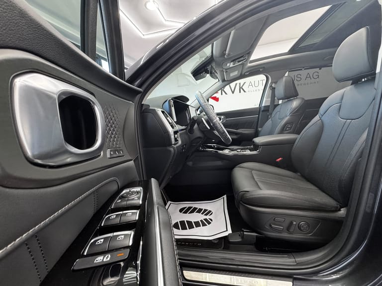 KIA Sorento 1.6 T-GDi HEV Style, Foto 15 von 30