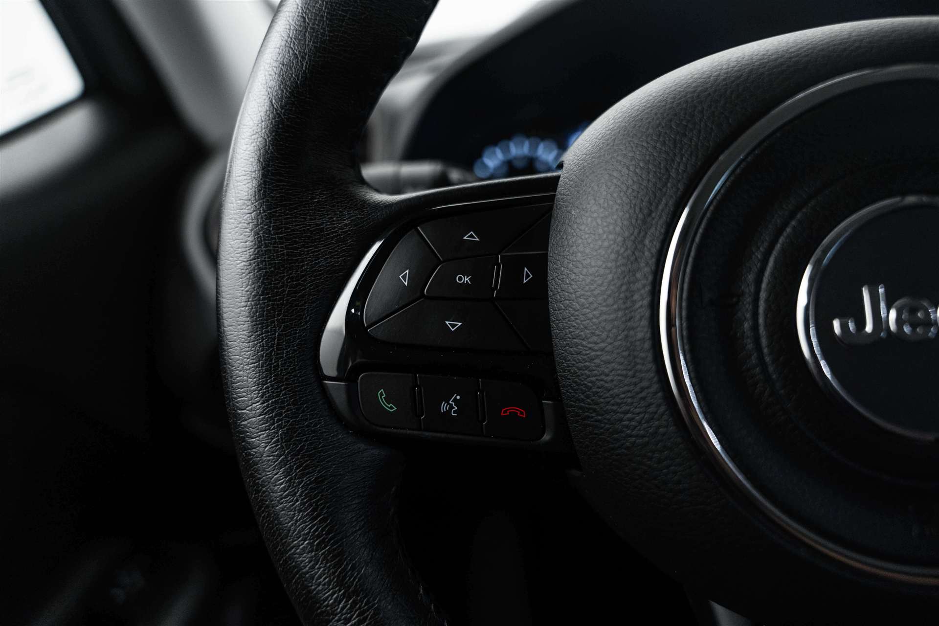 JEEP Renegade 1.5 MHEV Sustainability CH-AUTO-image-16