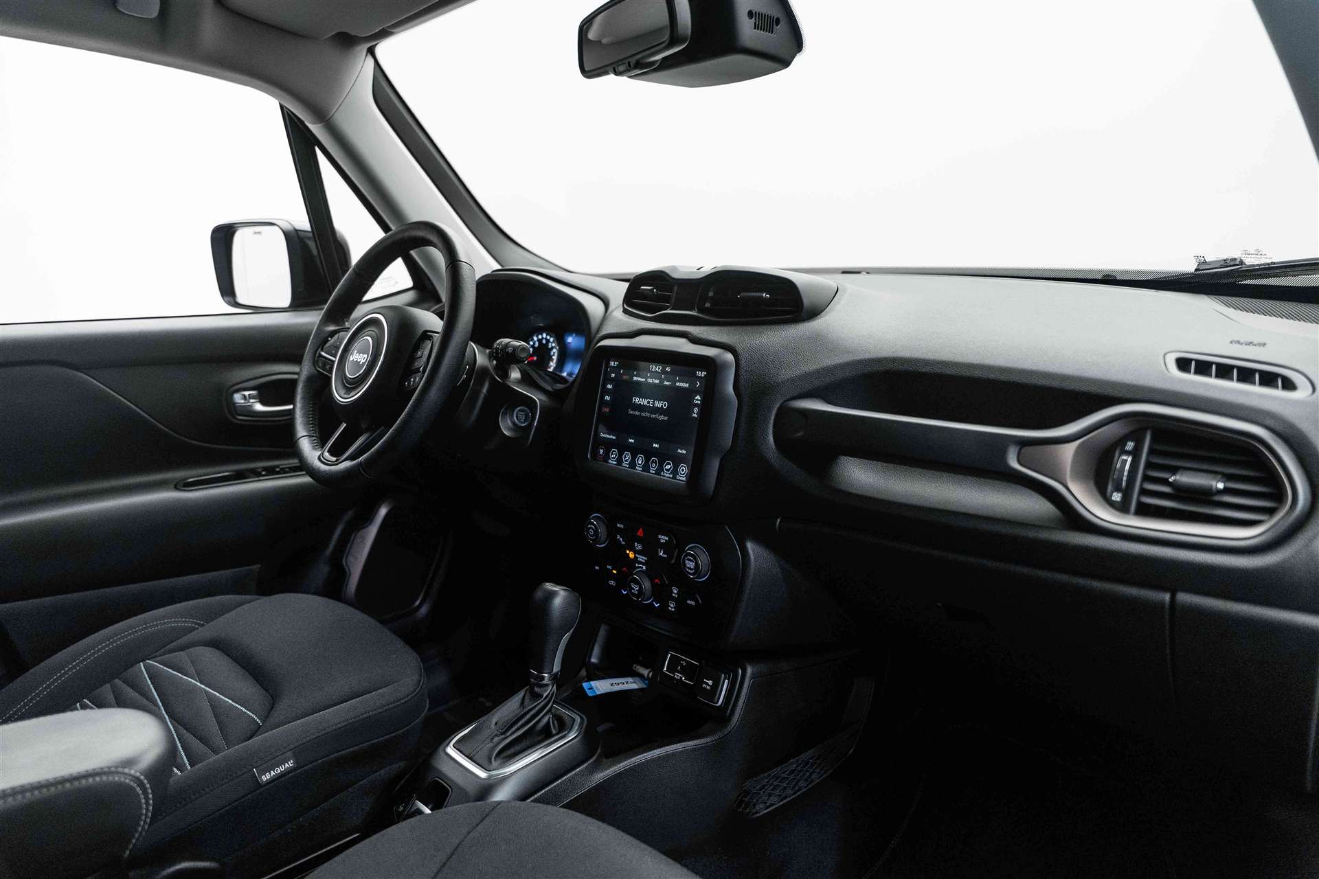 JEEP Renegade 1.5 MHEV Sustainability CH-AUTO-image-10