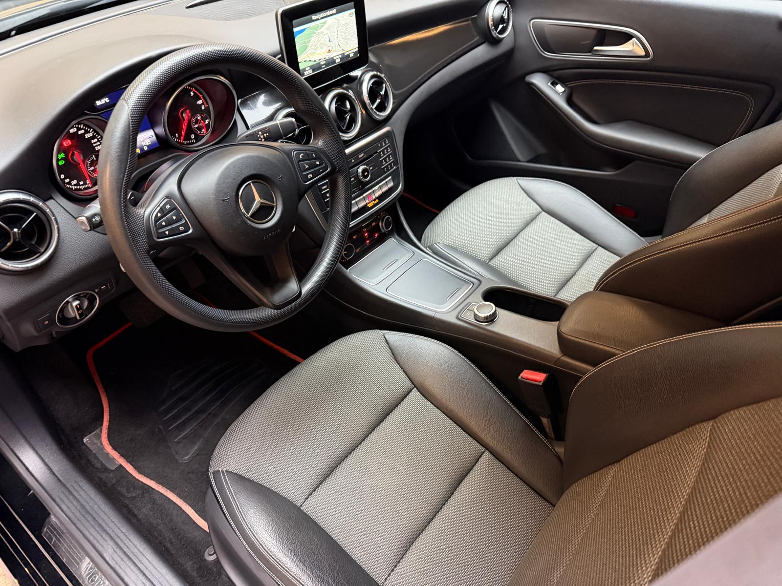 MERCEDES-BENZ CLA-Klasse X117 Shooting Brake CLA 200 d-image-13