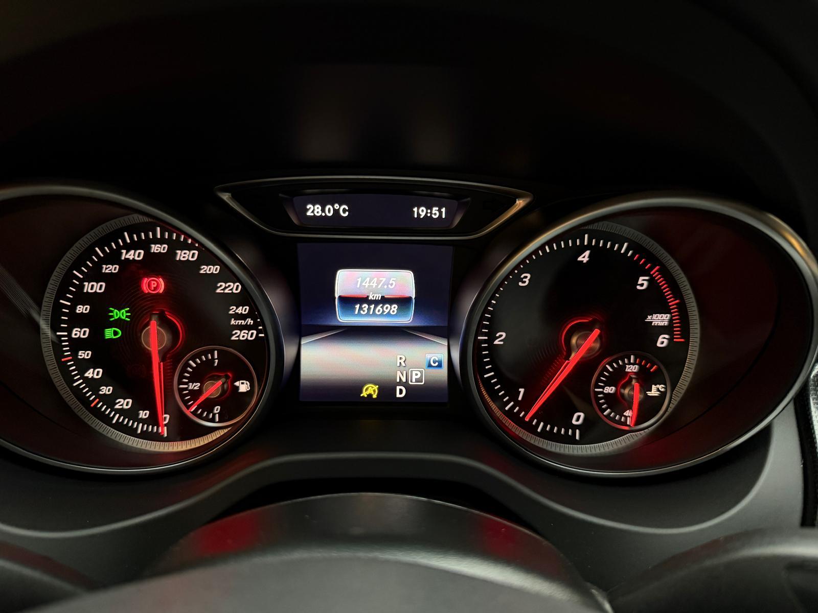 MERCEDES-BENZ CLA-Klasse X117 Shooting Brake CLA 200 d-image-20