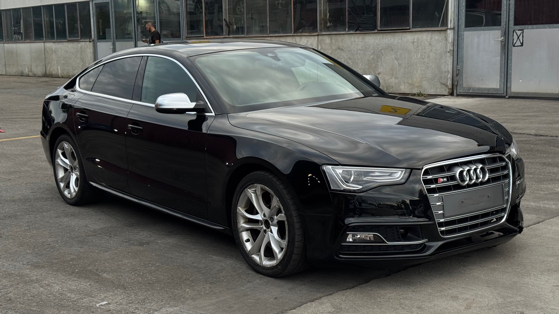 AUDI S5 Sportback 3.0 TFSI quattro S-tronic-image-2
