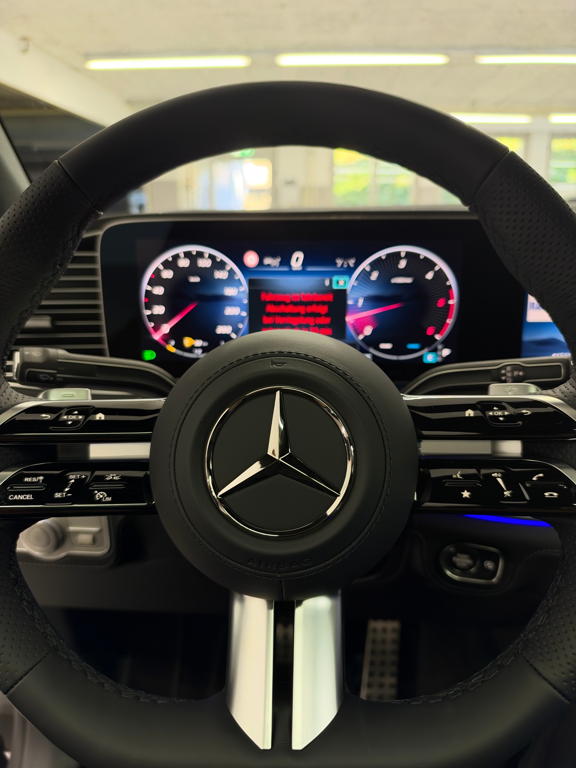 MERCEDES-BENZ GLE Coupé 450 d 4Matic+-image-8