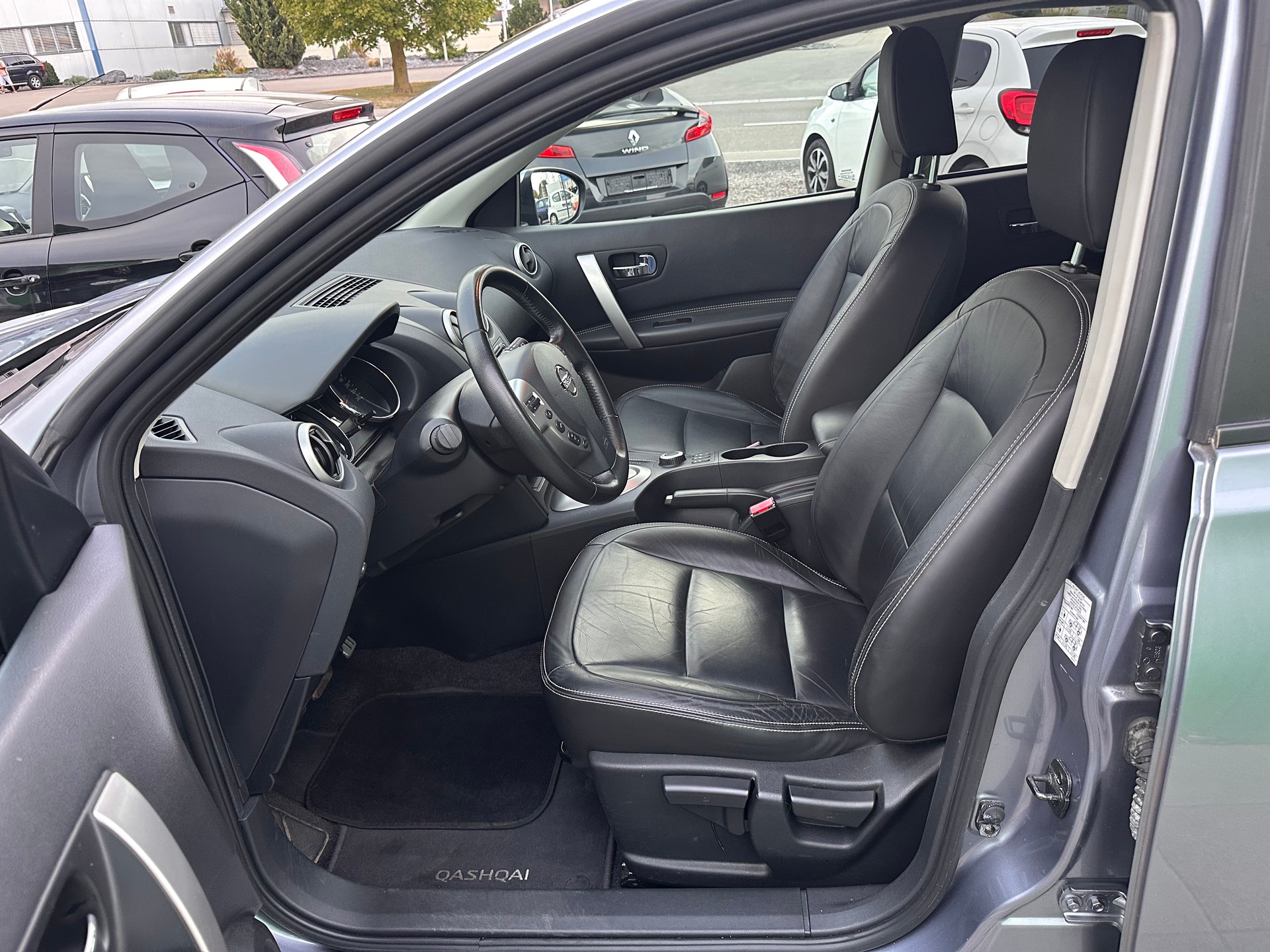 NISSAN Qashqai 2.0 4WD acenta XTronic CVT-image-9