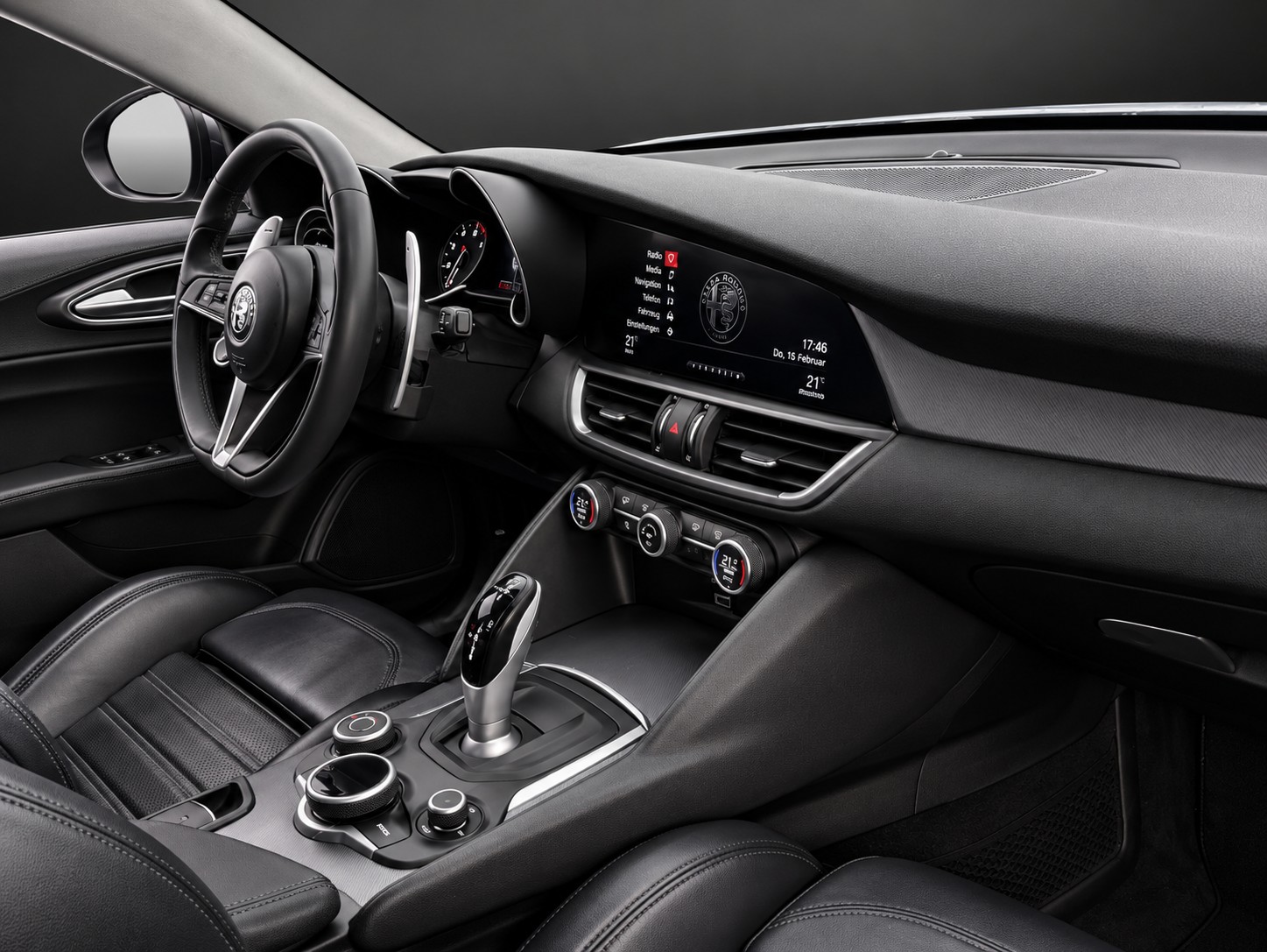 ALFA ROMEO Giulia 2.0 Veloce Q4 Automatic mit 280 PS-image-9
