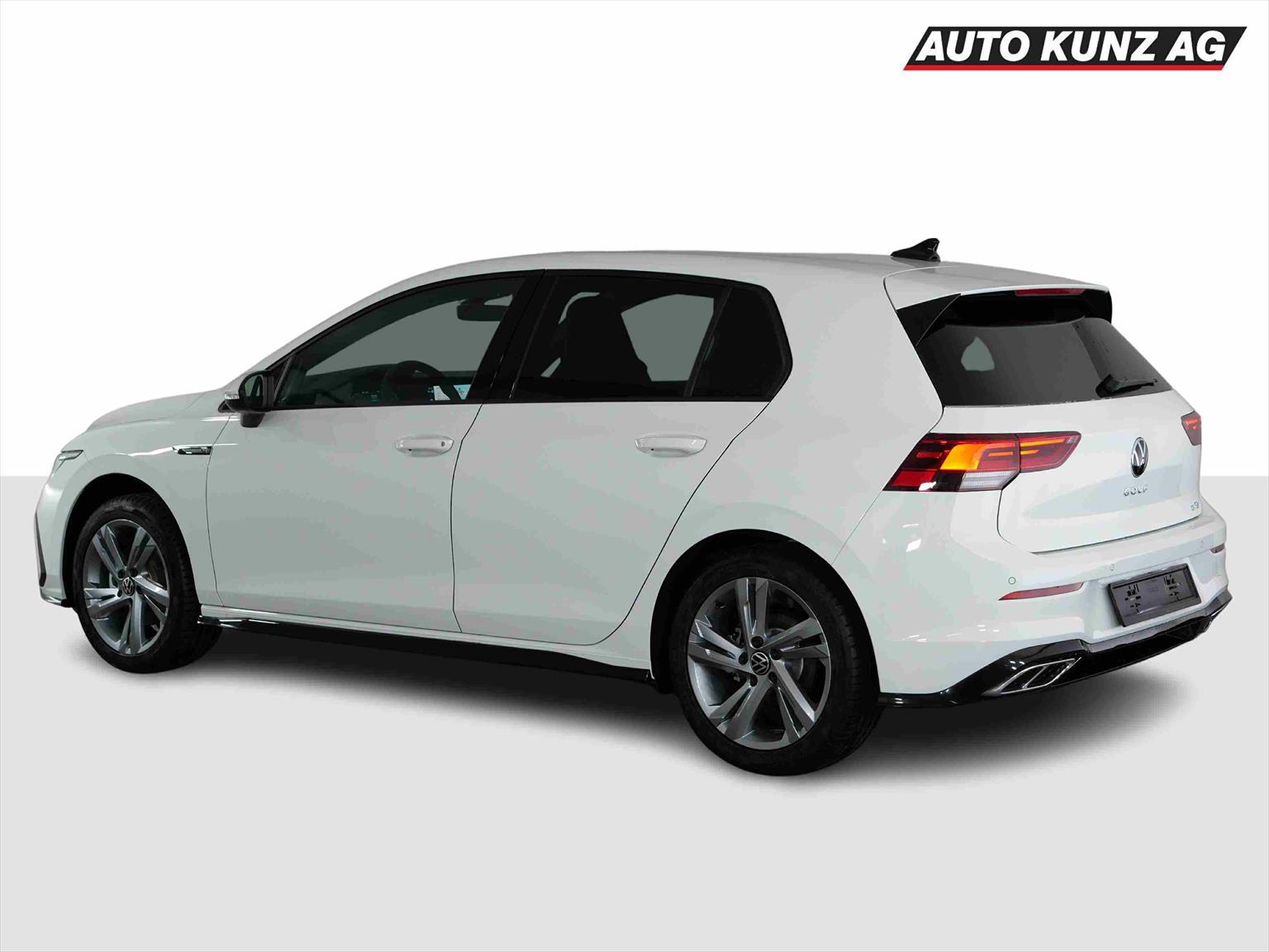 VW Golf 8 1.5 eTSI mHEV R-Line DSG-image-1