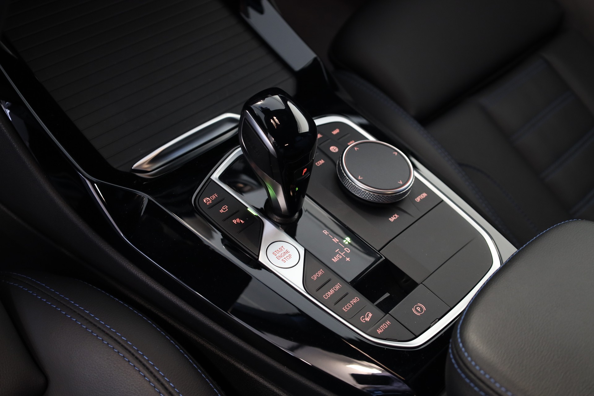 BMW X3 xDrive 48V 20d M Sport-image-12
