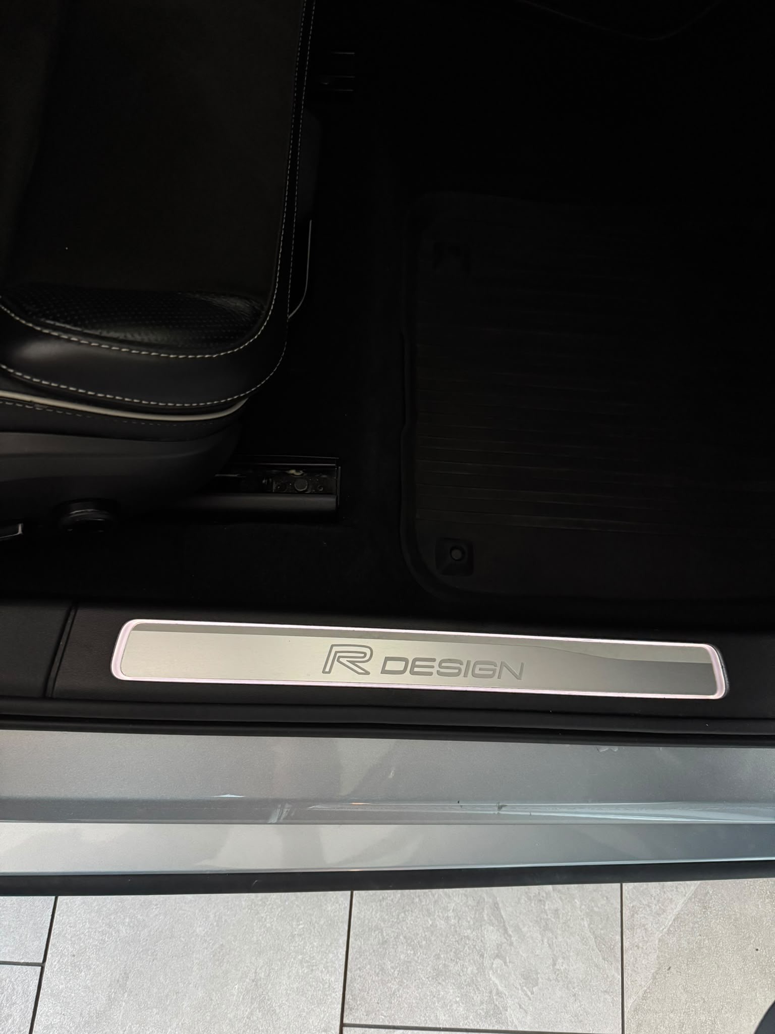 VOLVO S90 T6 AWD R-Design Geartronic | CH | 1.Hand |-image-12