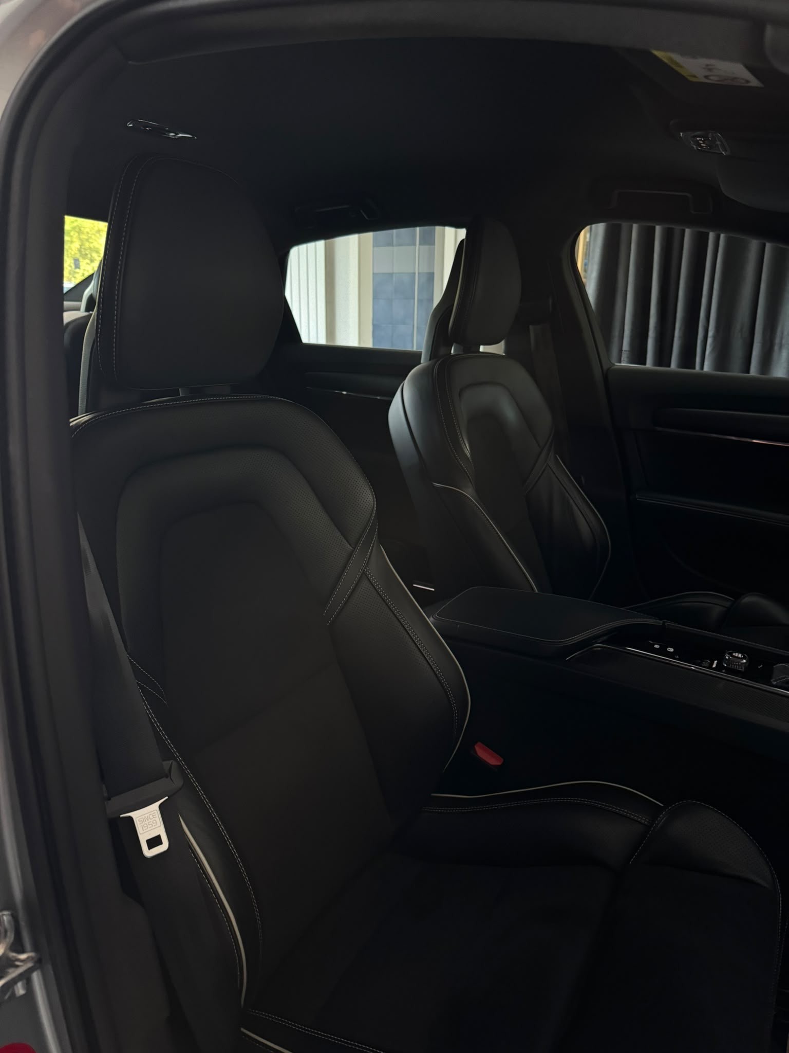 VOLVO S90 T6 AWD R-Design Geartronic | CH | 1.Hand |-image-8