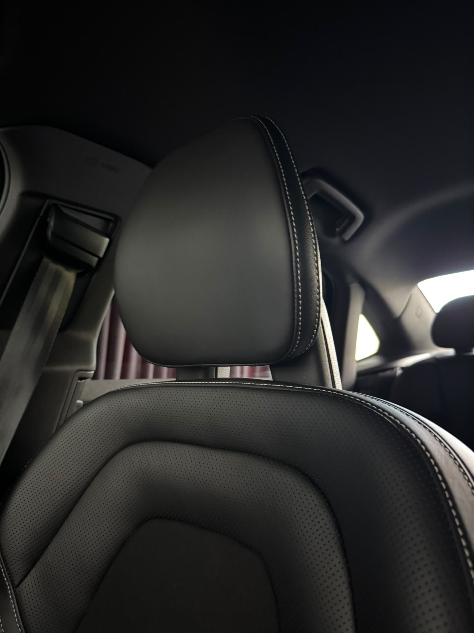 VOLVO S90 T6 AWD R-Design Geartronic | CH | 1.Hand |-image-14