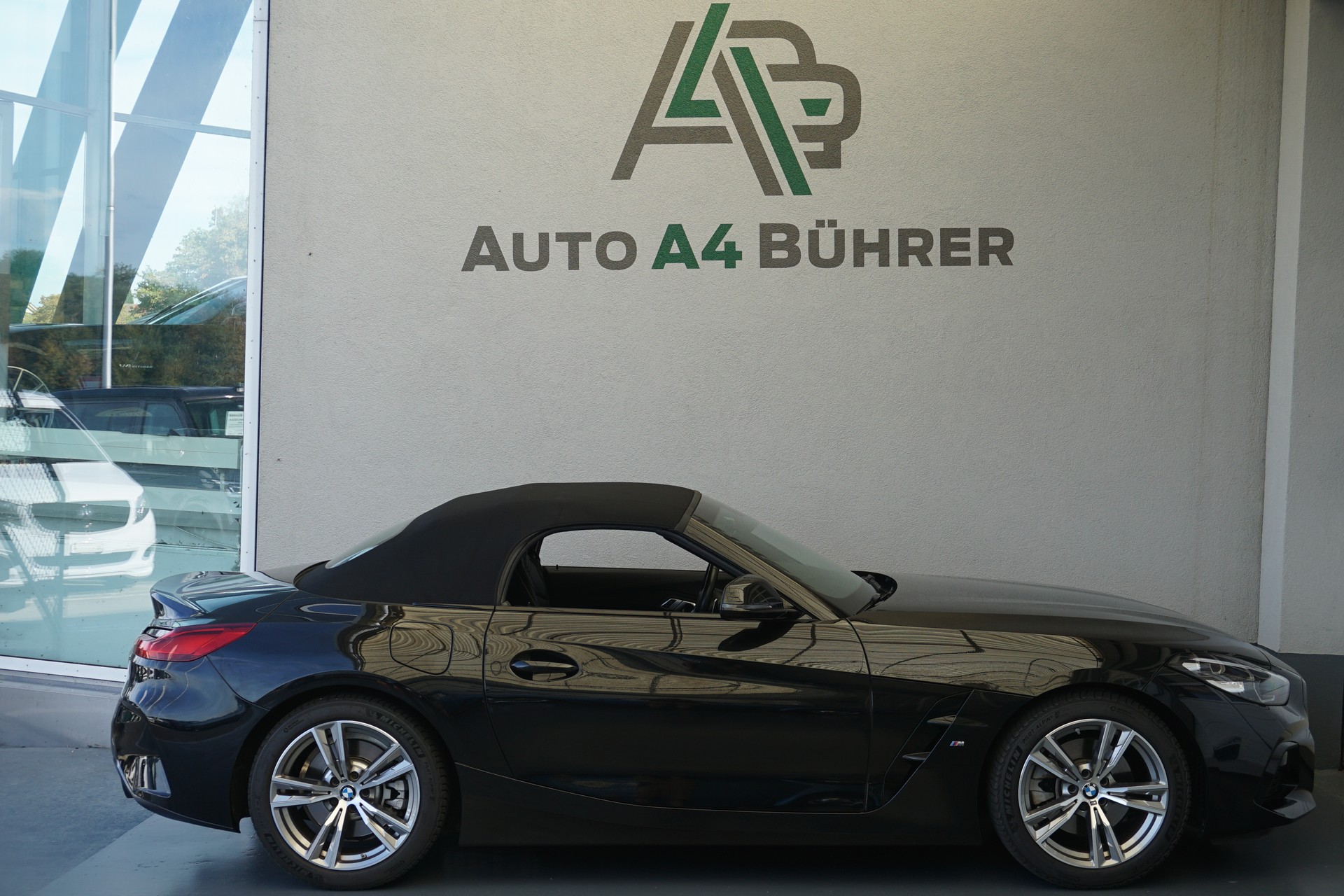 BMW Z4 sDrive 20i M Sport-image-8