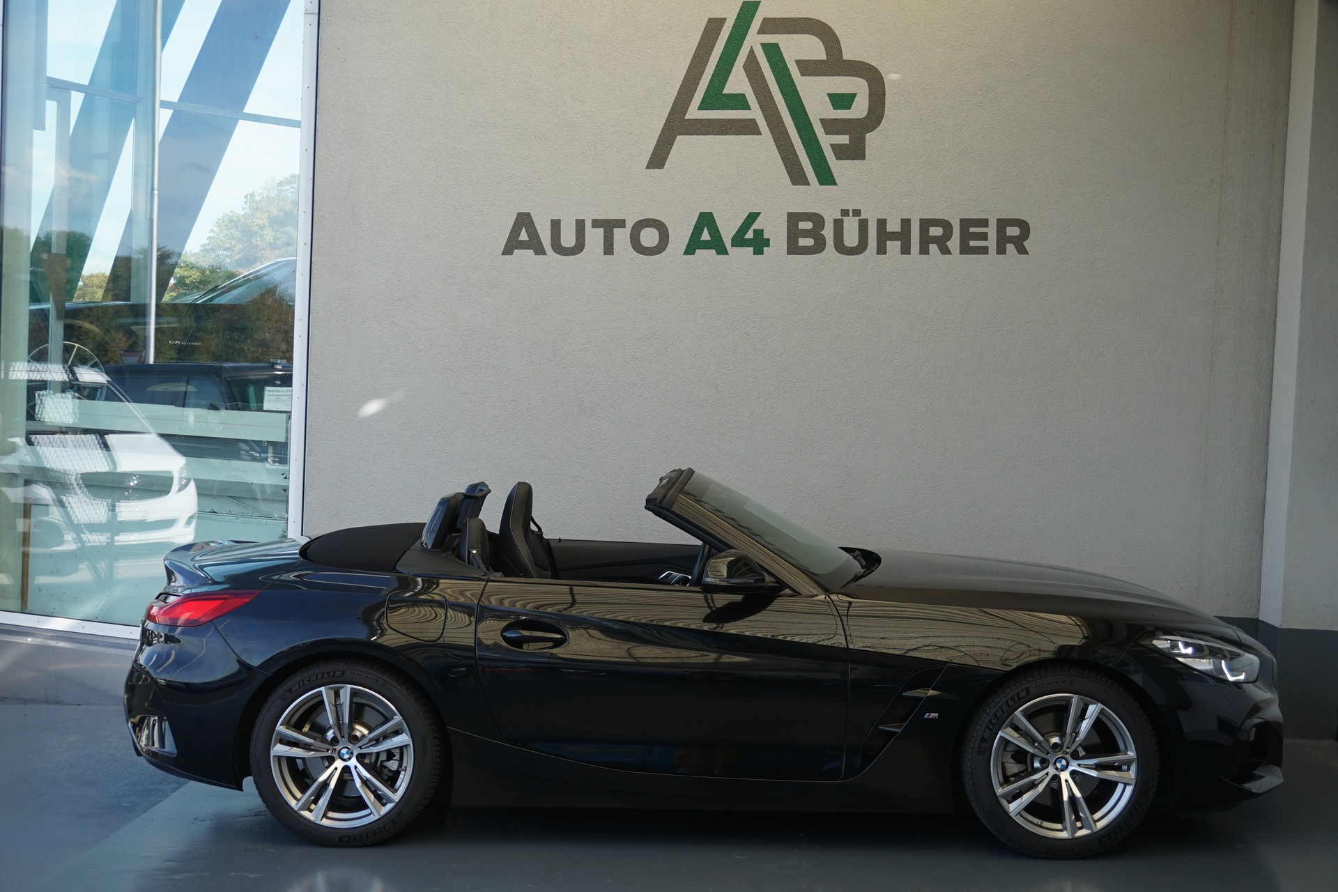 BMW Z4 sDrive 20i M Sport-image-9